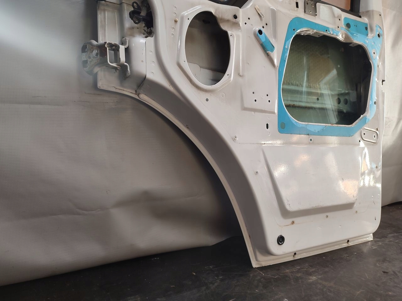 dveře předek přední pravé Ford Transit VI AA