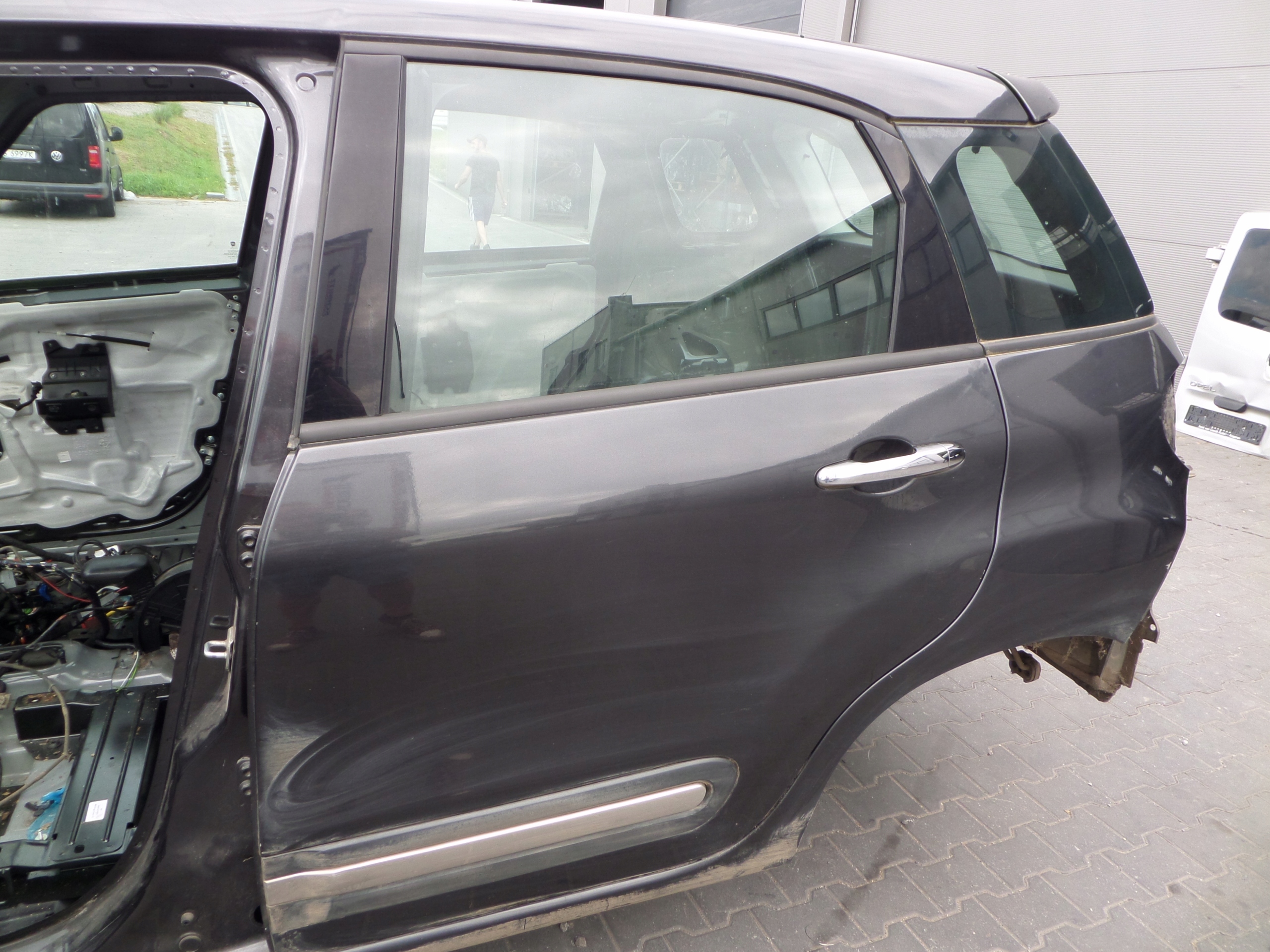 door left rear part left rear. FIAT 500L colour 609/B