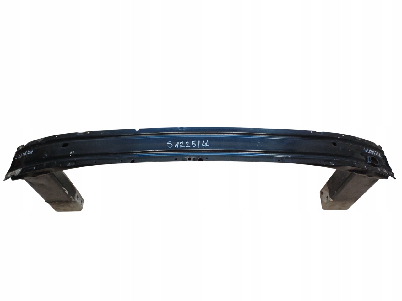 OPEL ZAFIRA C 12- BELKA ZDERZAKA PRZÓD 13272552