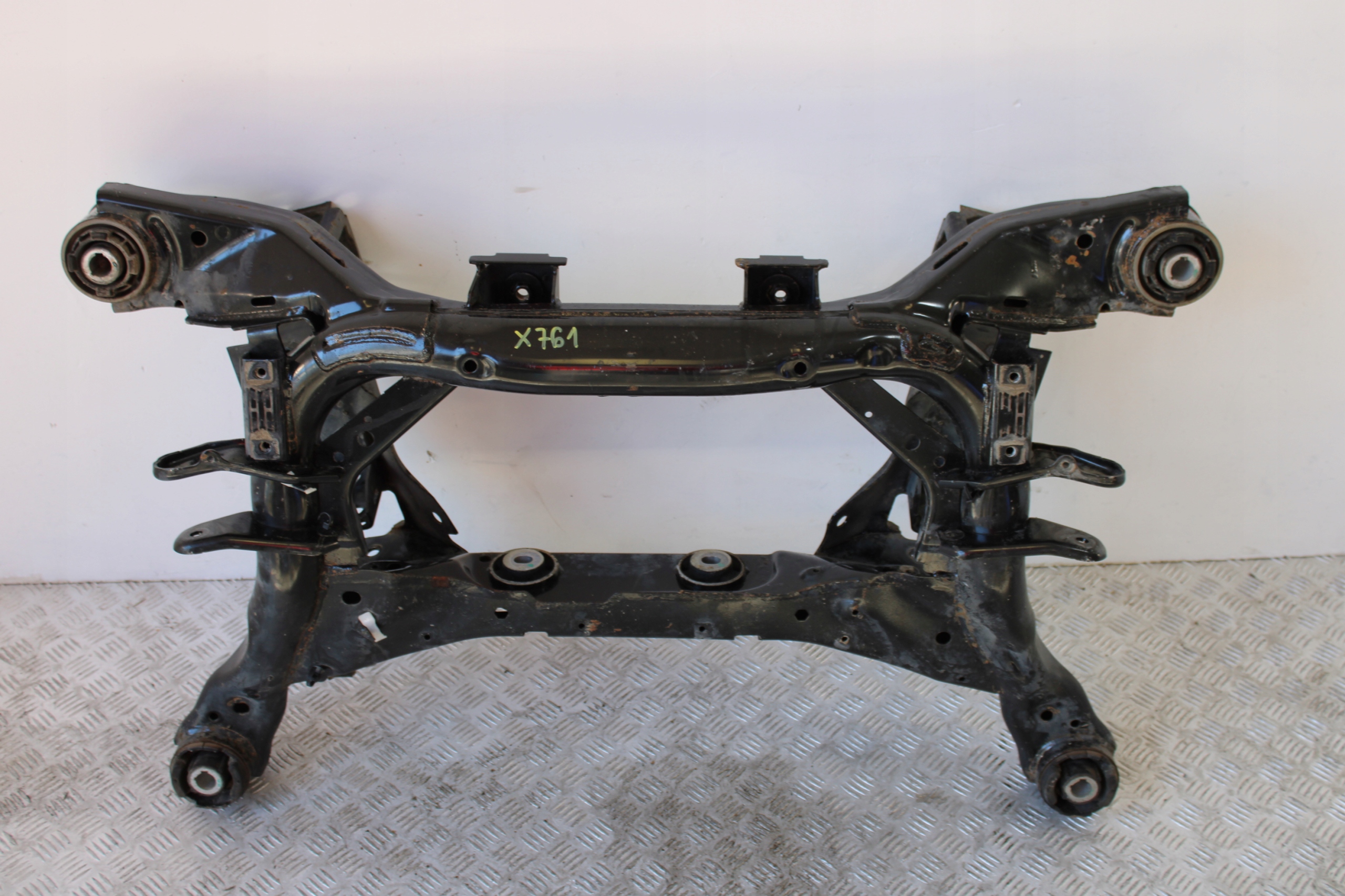 axle beam axle beam rear subframe JAGUAR F-PACE X761