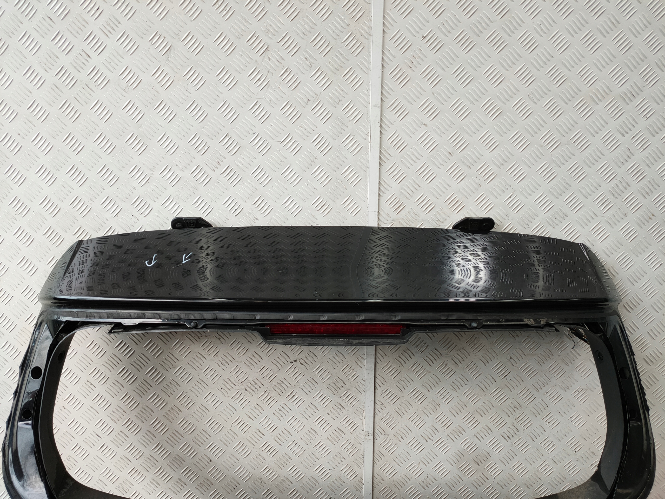 BMW E81 E87 04-11 boot doors boot rear part colour SCHWARZ 2 668
