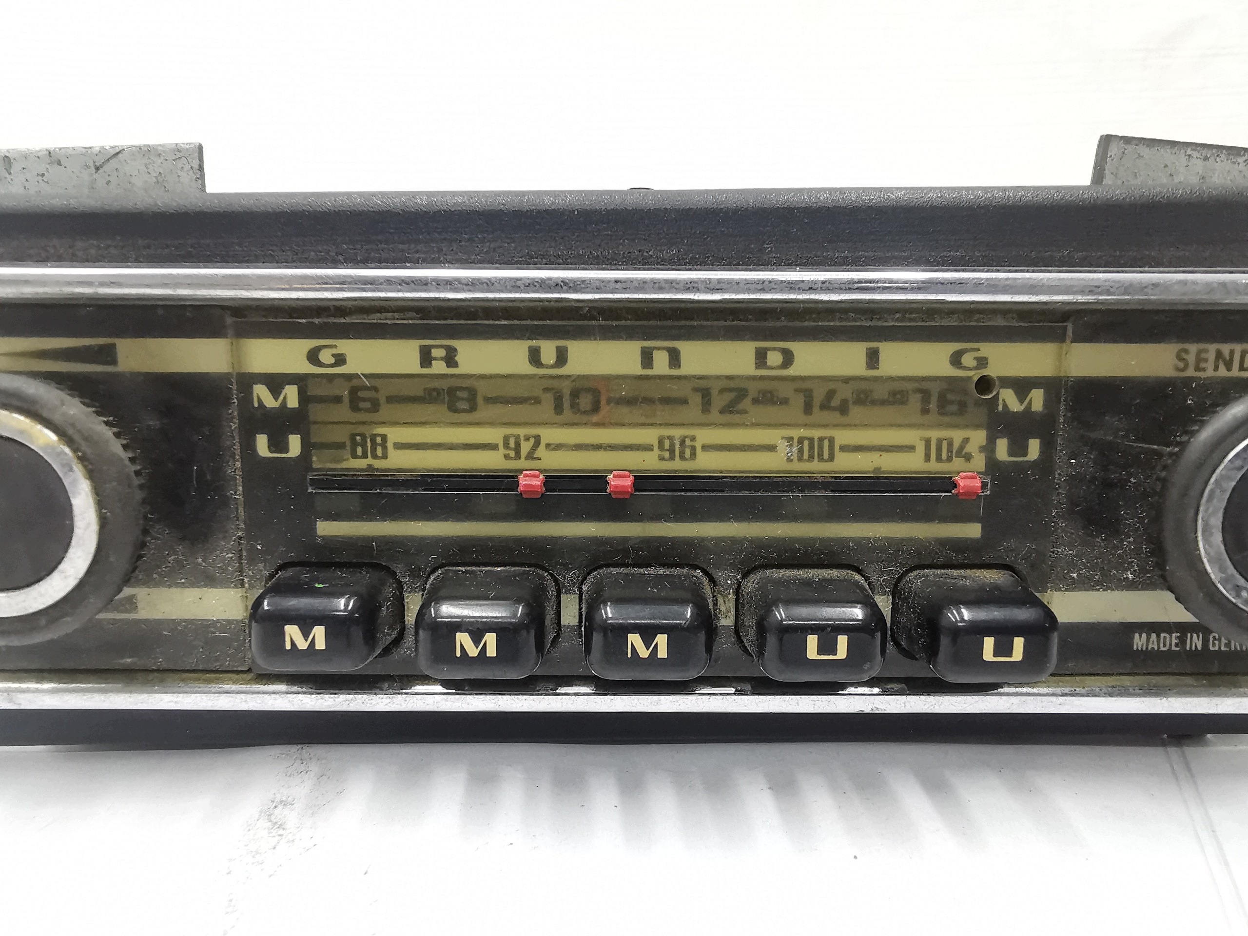 RADIO SAMOCHODOWE RETRO VINTAGE GRUNDIG WELTKLANG 2003