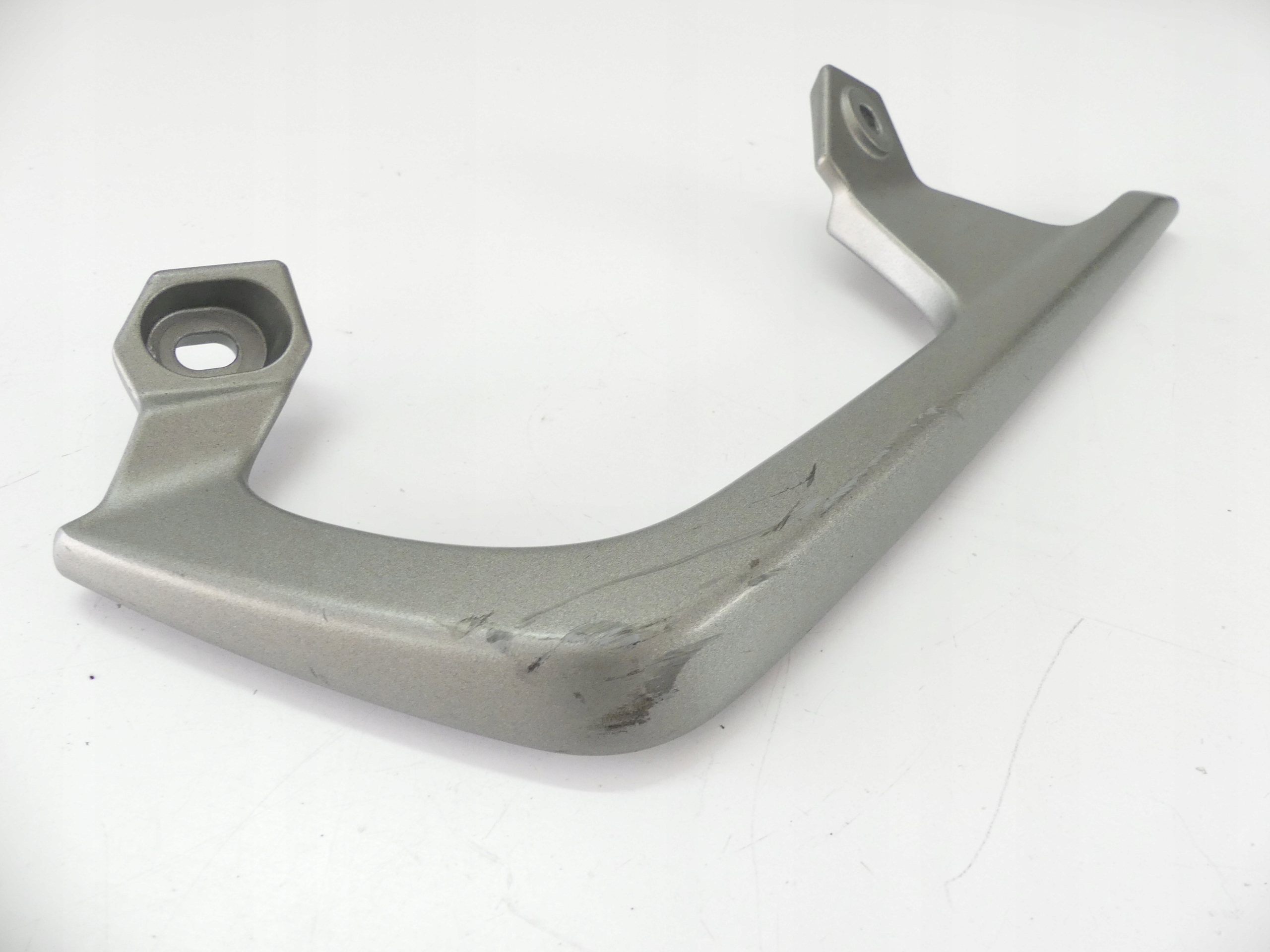 UCHWYT RĄCZKA L YAMAHA MT 09 TRACER 900 MT09 18+ Producent Yamaha OE