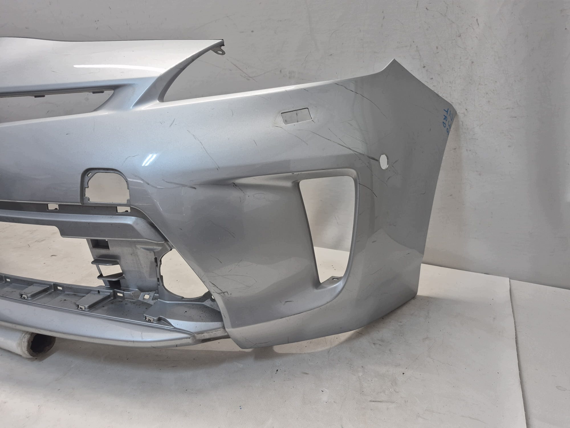 TOYOTA PRIUS III LIFT 12- bumper front front PDC 52119-47510