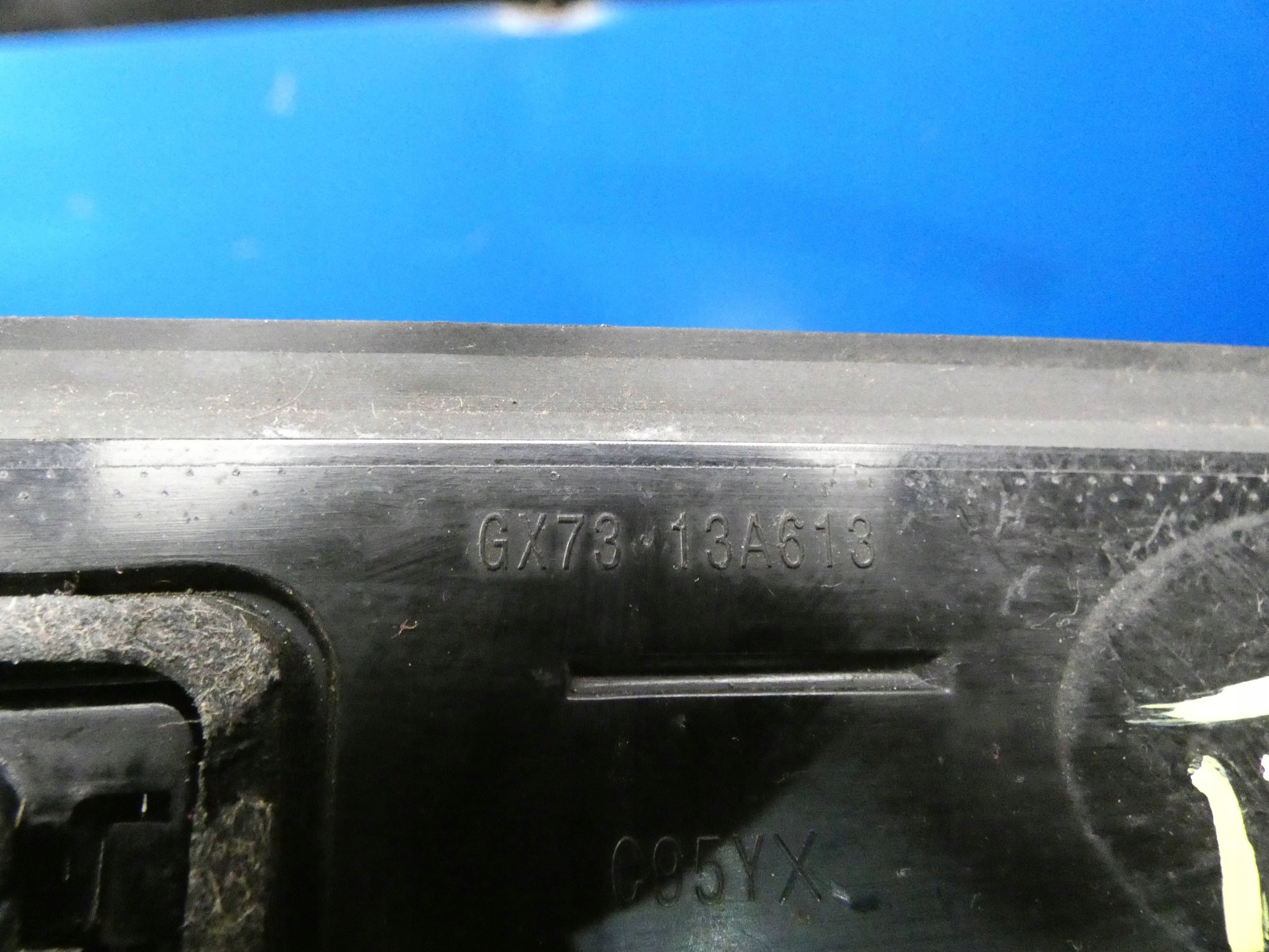 JAGUAR XF X260 TRZECIE light STOP STOPU Z bonnet