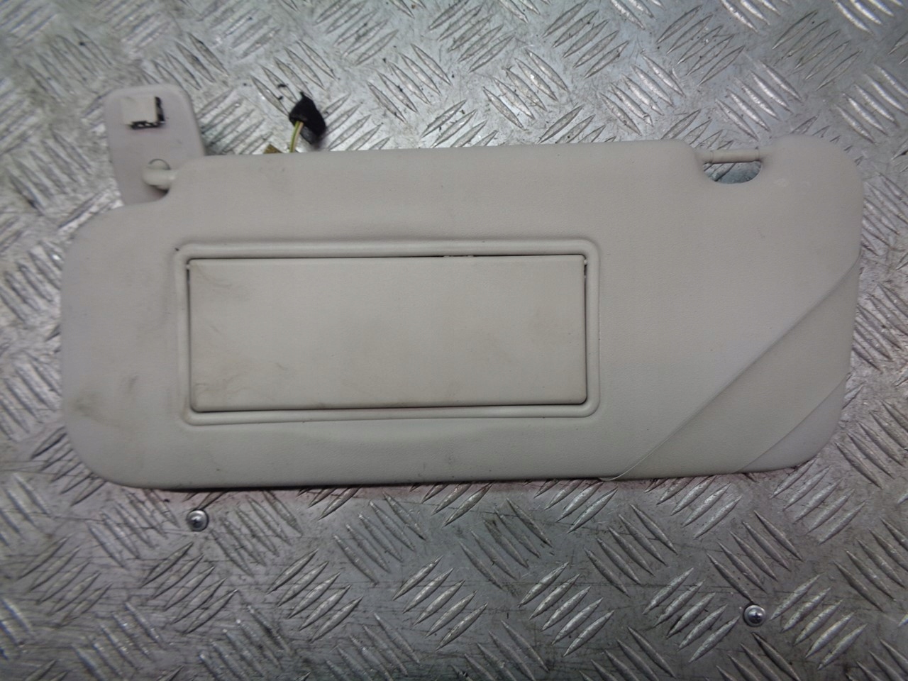 OSŁONA PRZECIWSŁONECZNA LEWA PEUGEOT 407 SW