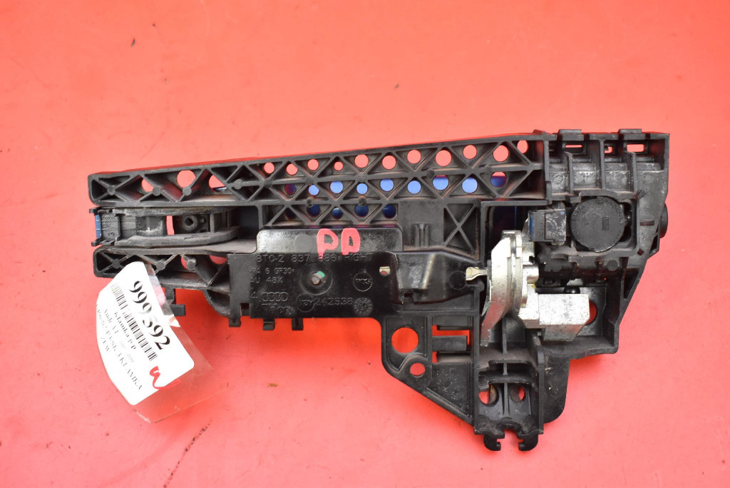 handle right front front KEYLESS LX5V 8T0-2837886 AUDI A4 B8 07-11