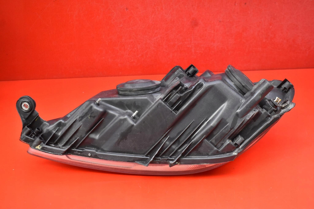 REFLEKTOR right light front lens EU SKODA FABIA 2 II LIFT 10-14