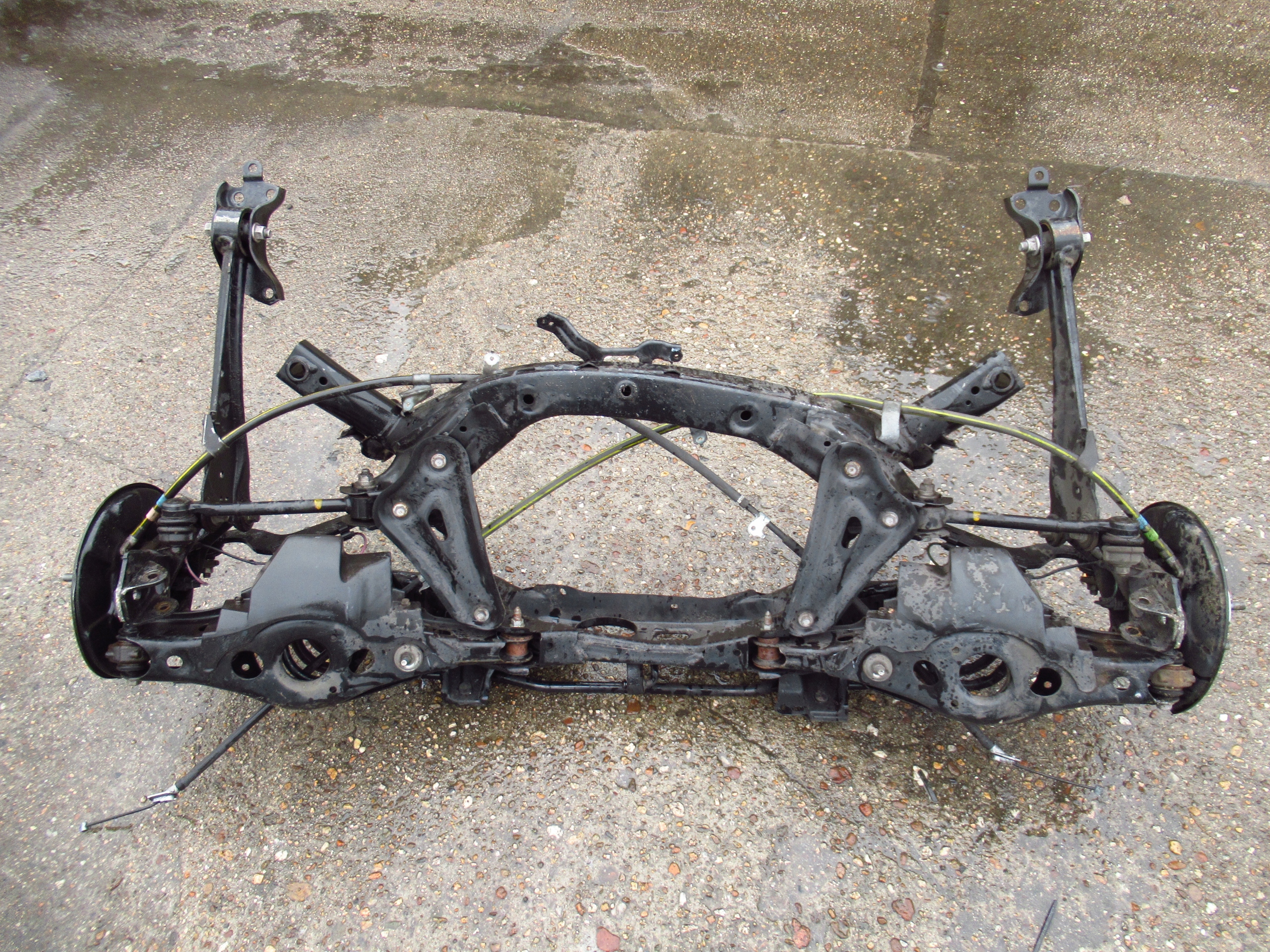 TOYOTA RAV 4 17R HYBRYDA axle beam subframe sider