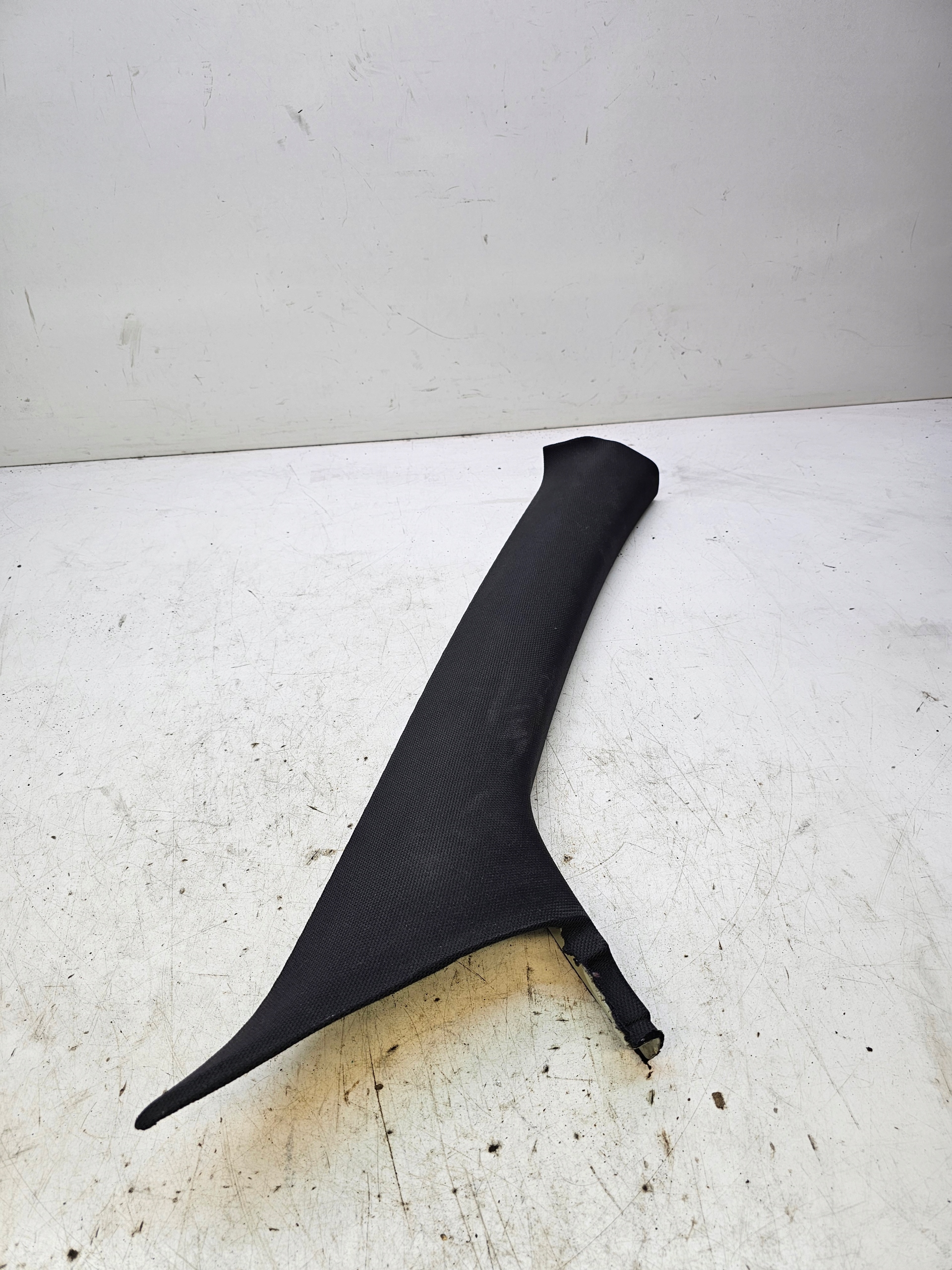 cover SLUPKA A right AUDI A6 C6 4F0867234F 1MB