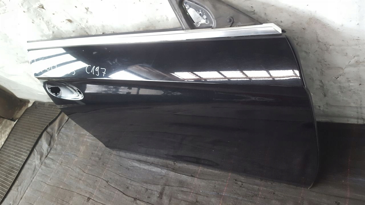 door front front right Mercedes W219 C197