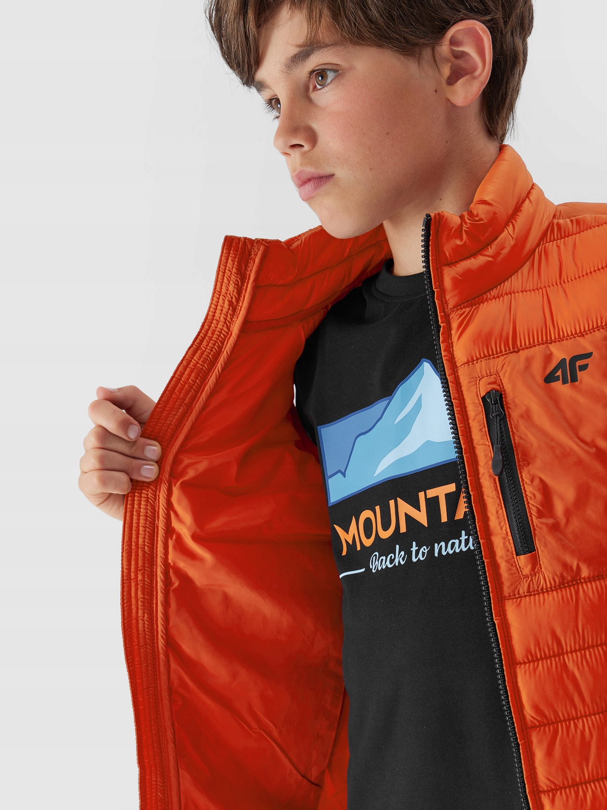 4F BEZRĘKAWNIK CHŁOPIĘCY PIKOWANY KURTKA KAMIZELKA Rozmiar 152