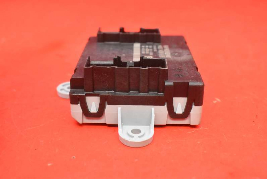 control unit module door right rear part HK83-14D619-BB JAGUAR F-PACE X761 16-20