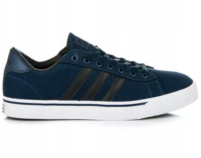Obuwie Adidas Cloudfoam Daily r. 39 1/3