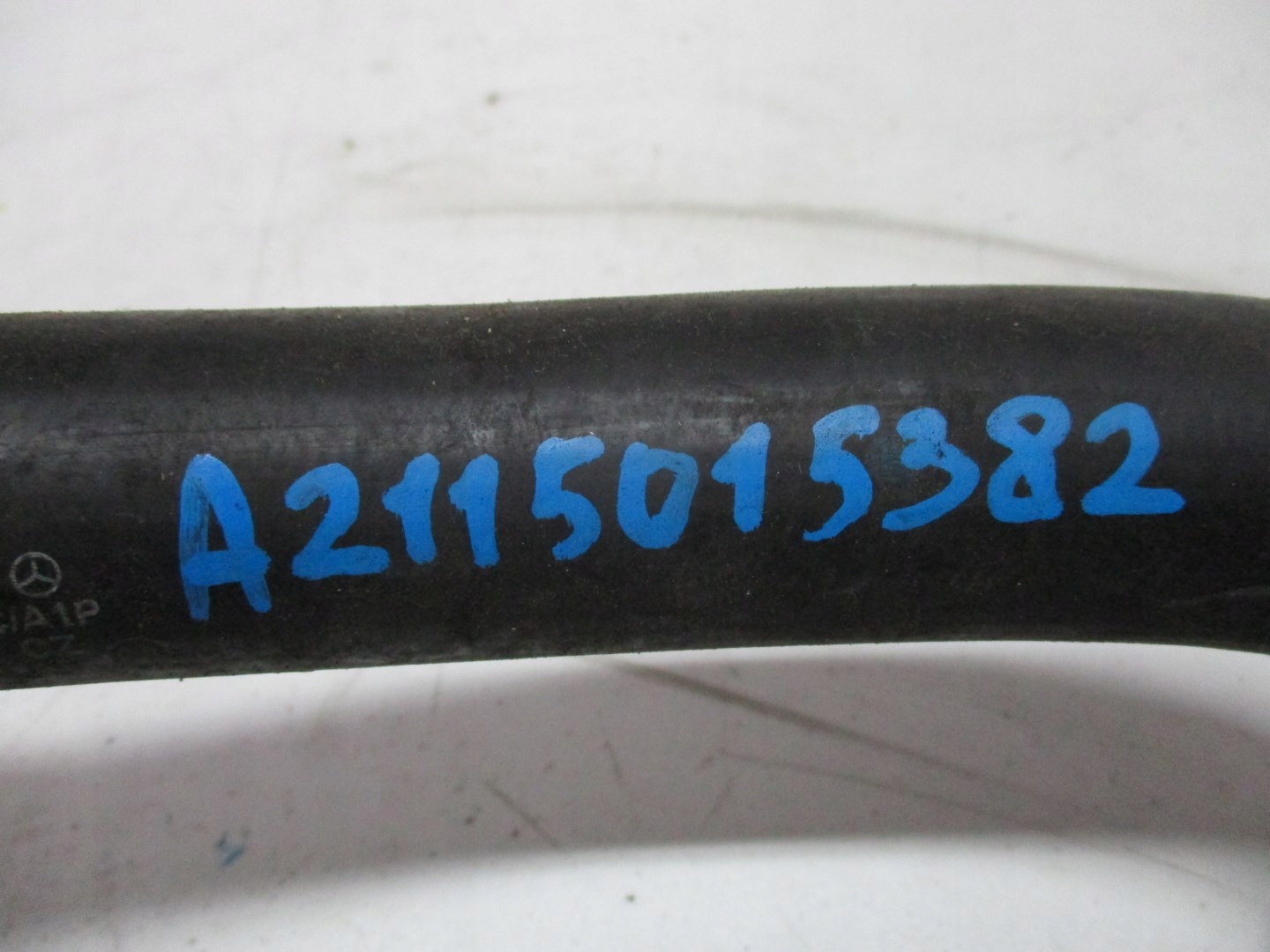 pipe intake MERCEDES A2115015382