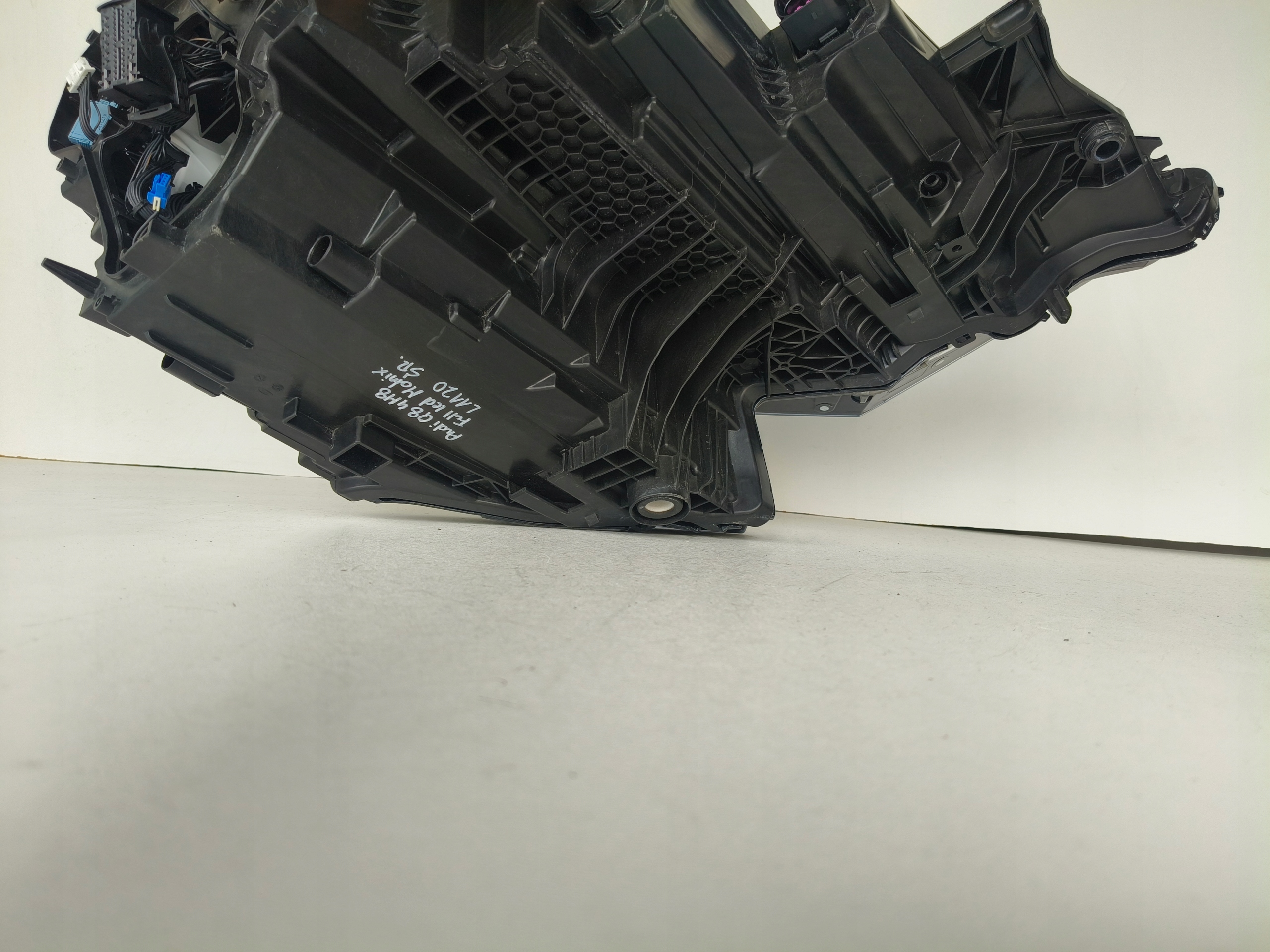 light left REFLEKTOR AUDI Q8 4M8 FULL LED MATRIX