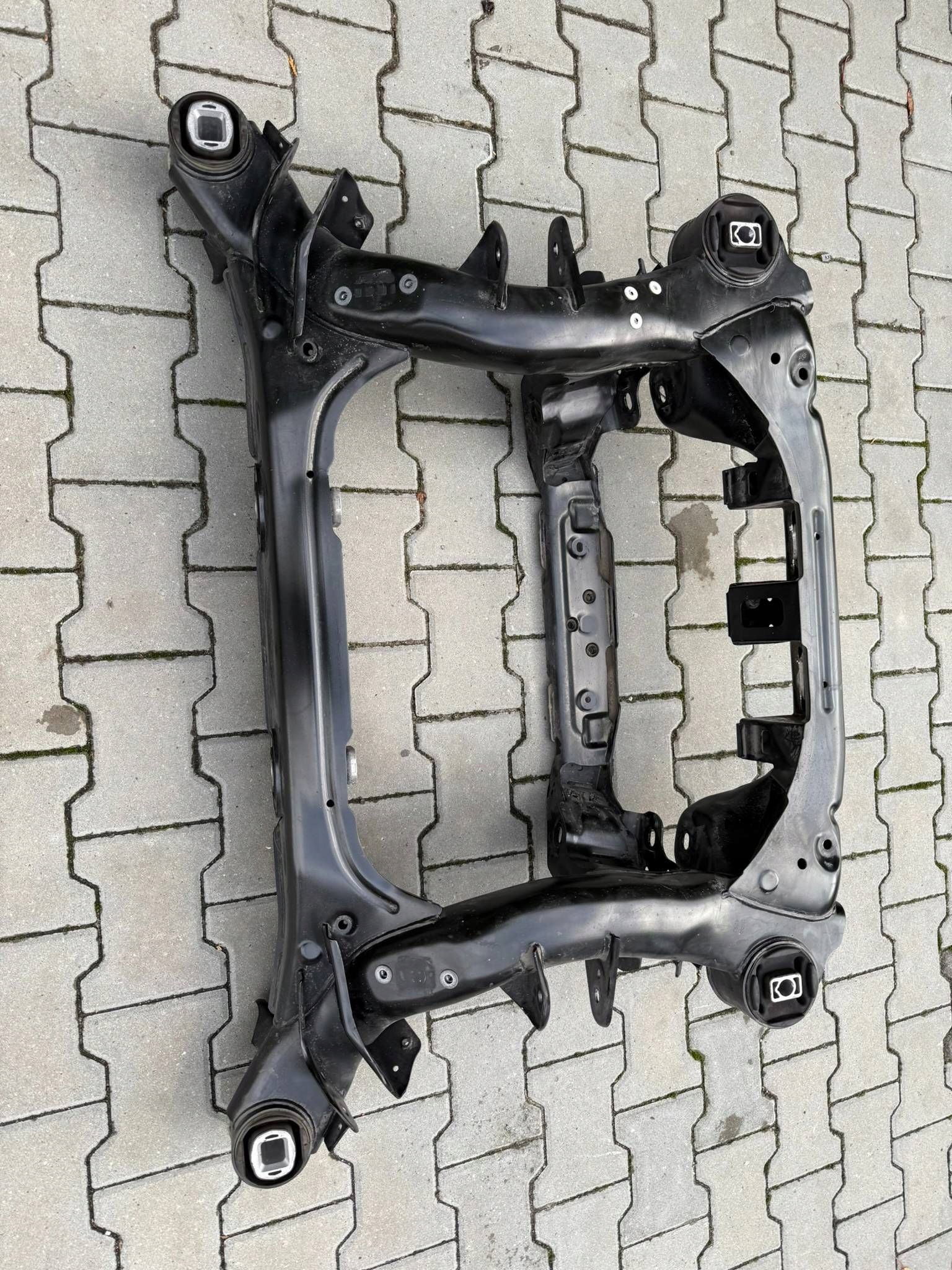 BMW i4 G26 7916221 axle beam rear. sider rear