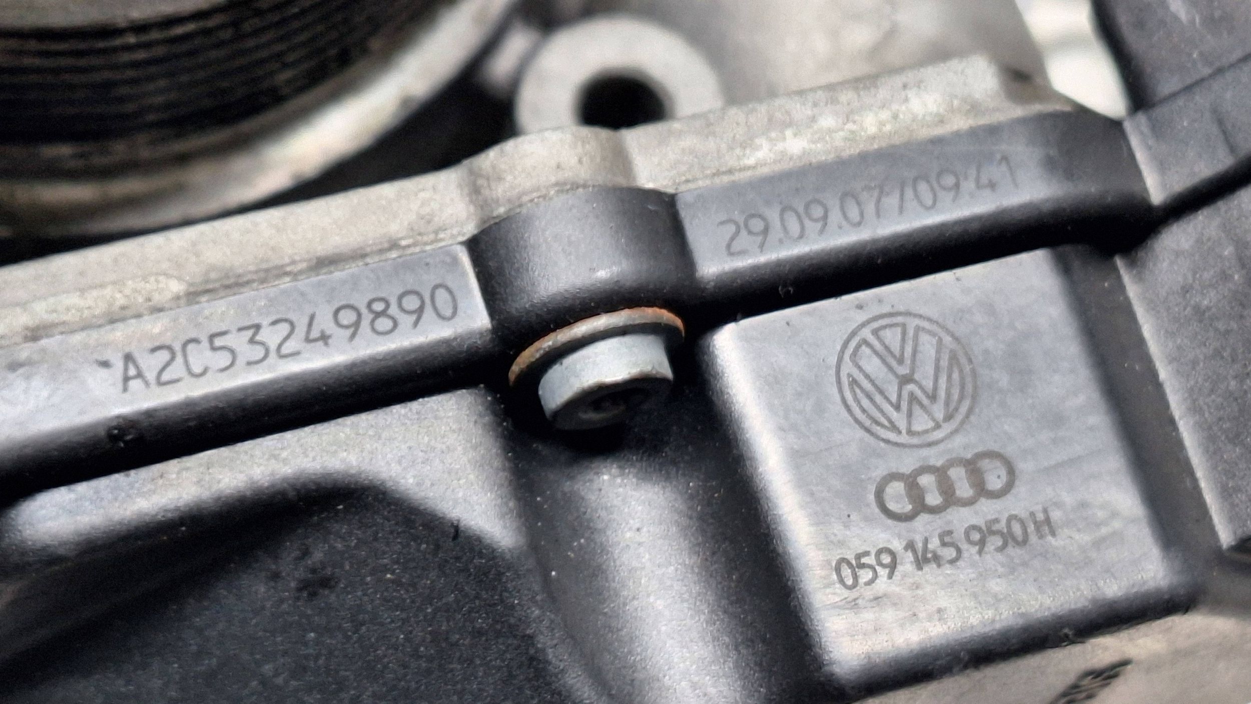 valvola a farfalla motore 059145950H AUDI A4 B7 A6 C6 4F0 Q7 4L TOUAREG 3.0 TDI