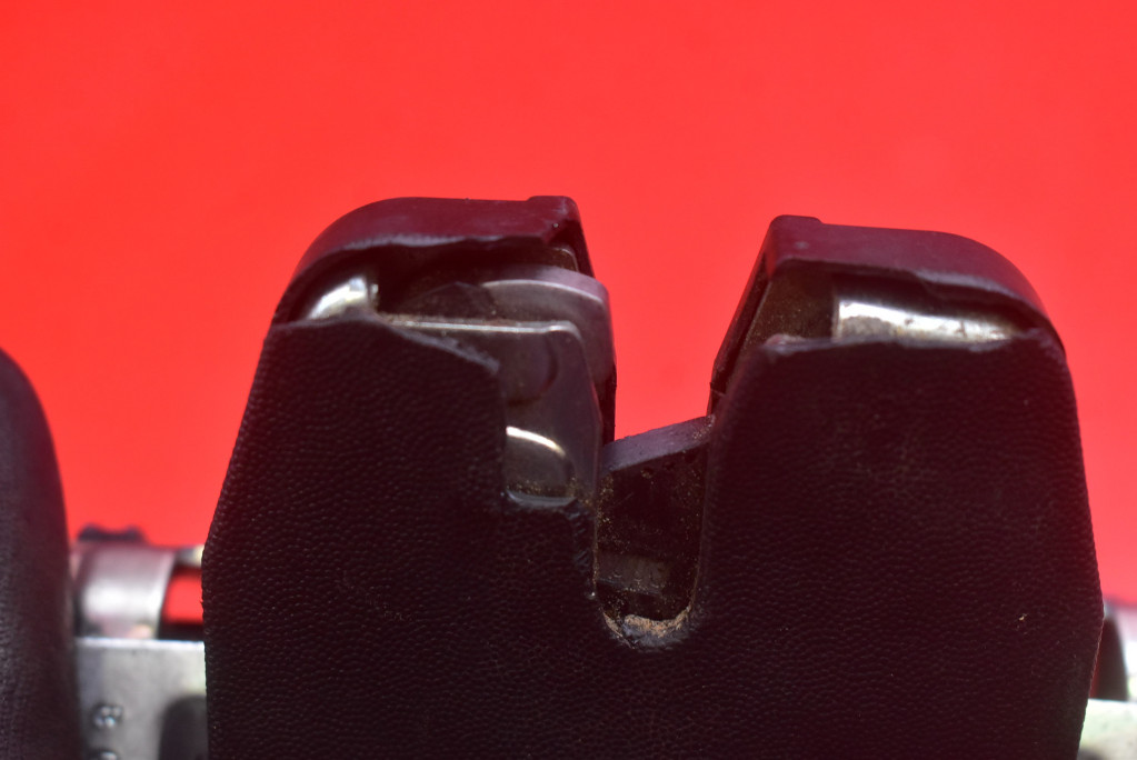 lock bonnet rear part boot 13117285 OPEL ZAFIRA B 05-10