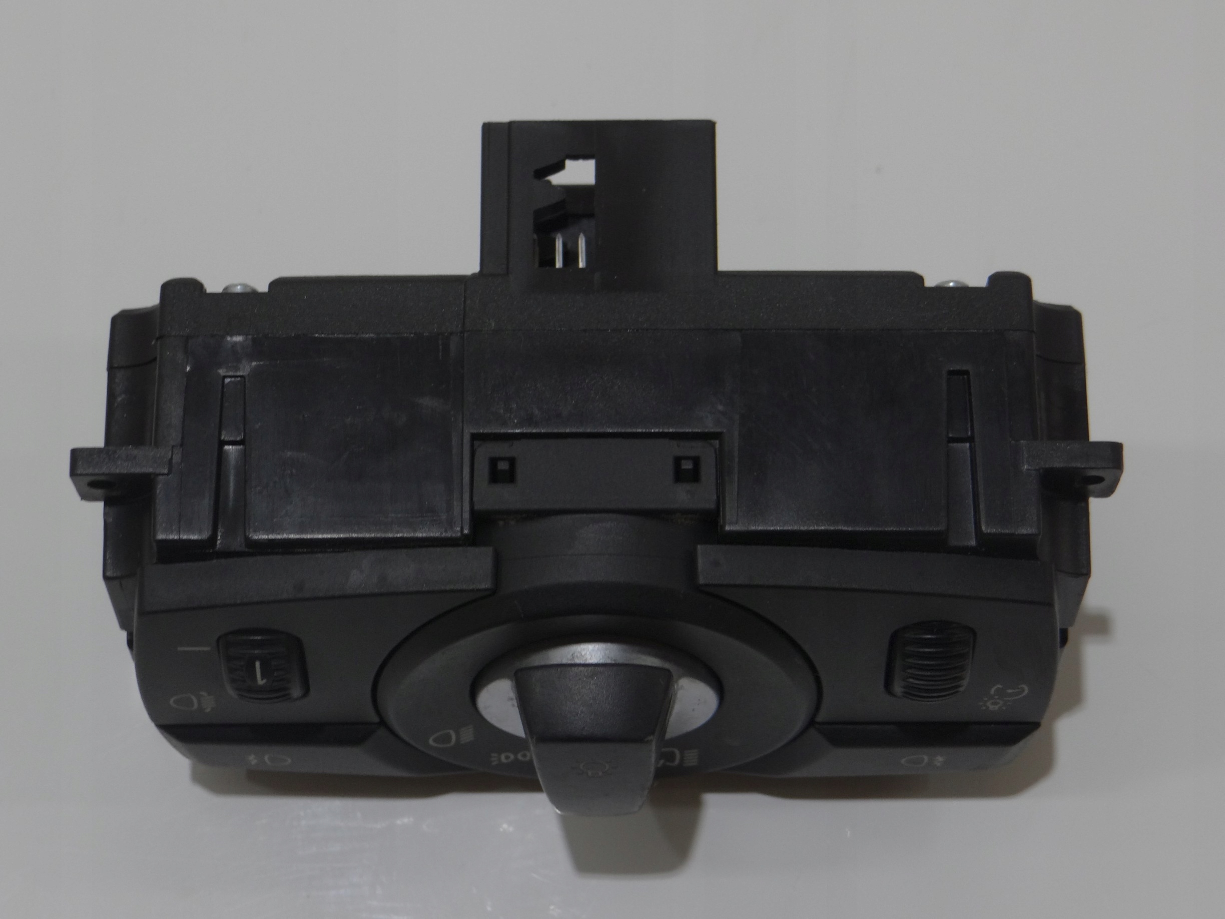 switch light switch BMW E60 E61 OE 6988555 (4822673)