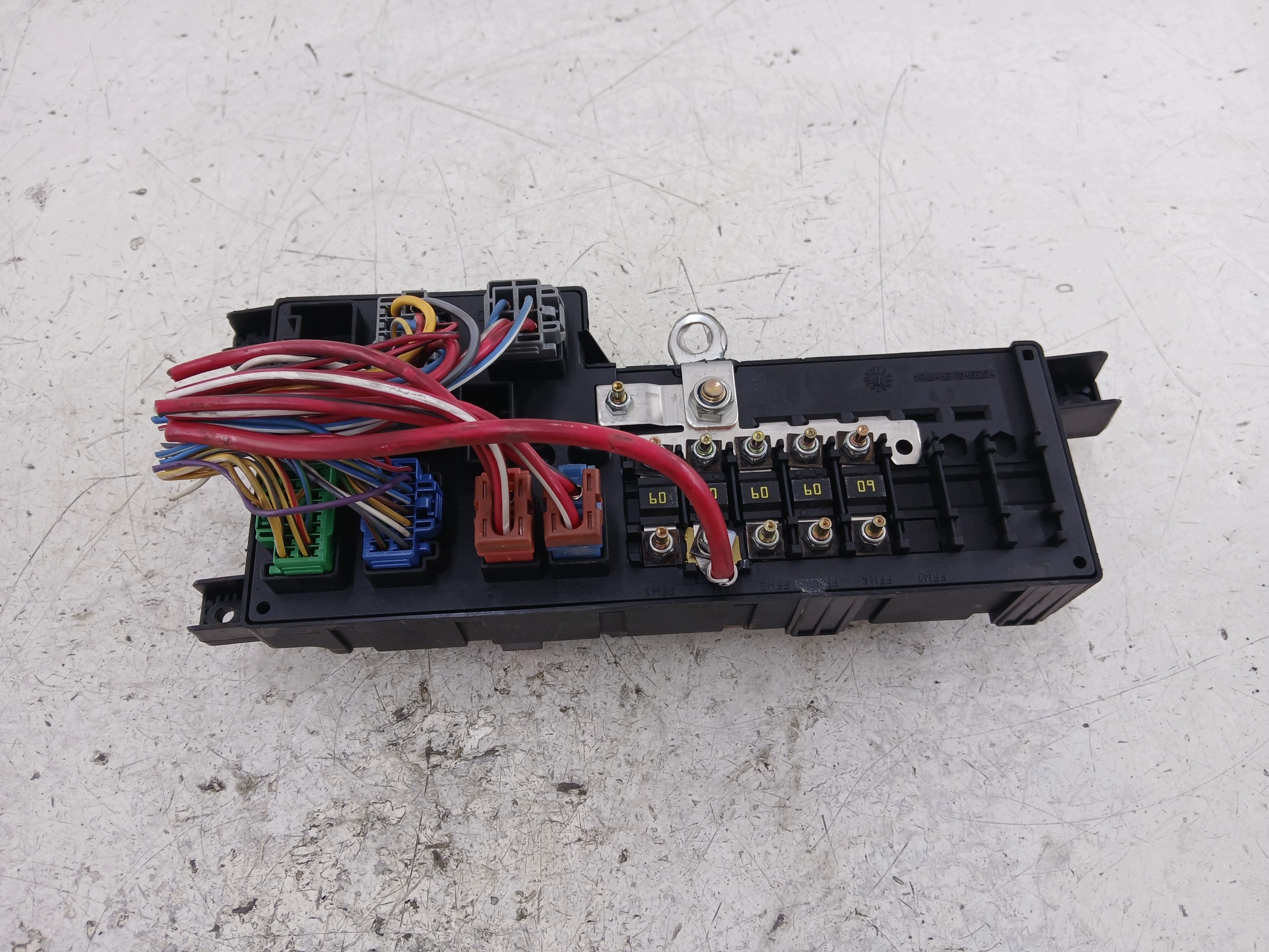 VOLVO S80 et S60 V70 II 2.4 D Module fusibles