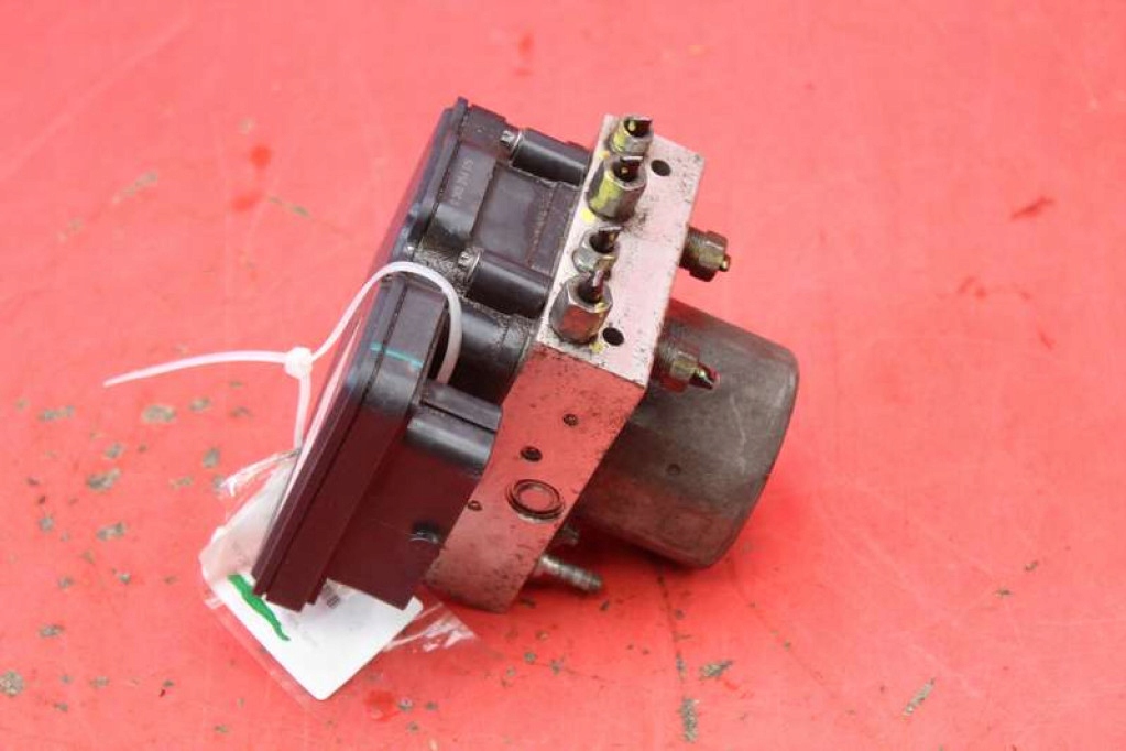 POMPA ABS 1037797-00-B TESLA MODEL S 306 KM 12-20