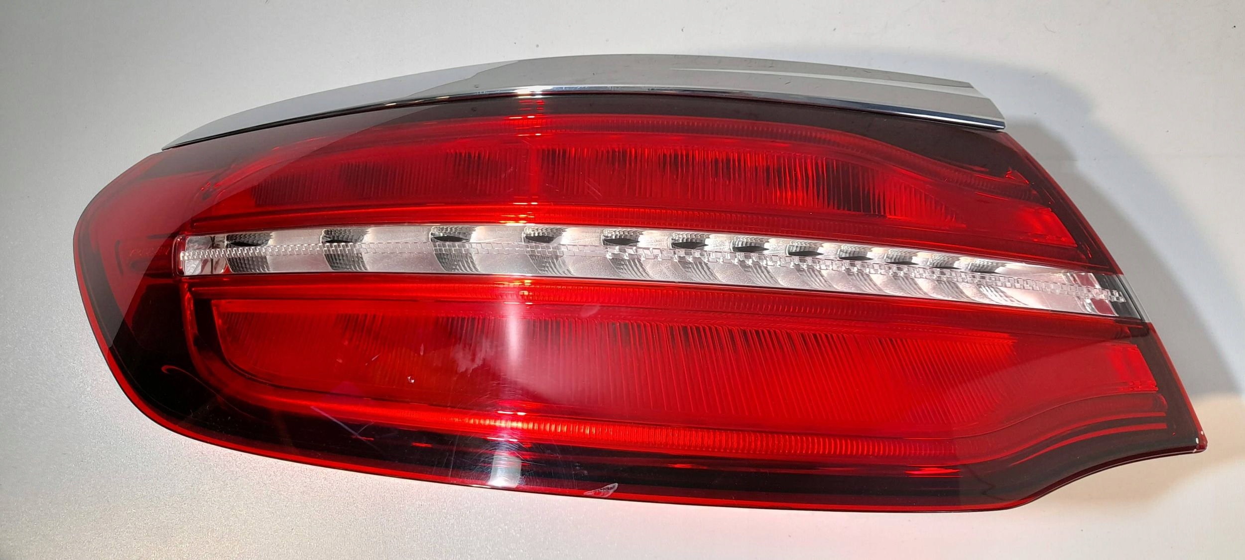 Mercedes-Benz GLC X253 2015- light rear left A046318 (R415)