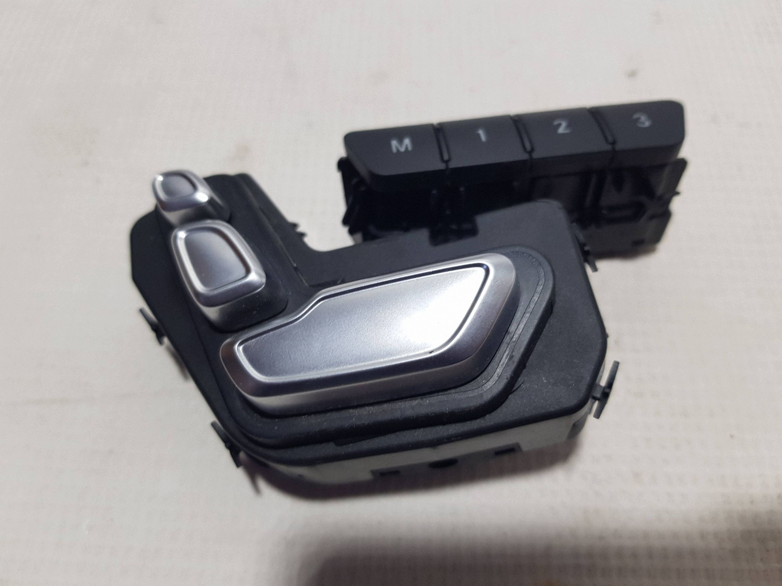 PANEL switch control seat MERCEDES CLS W218 W212 A2129050251