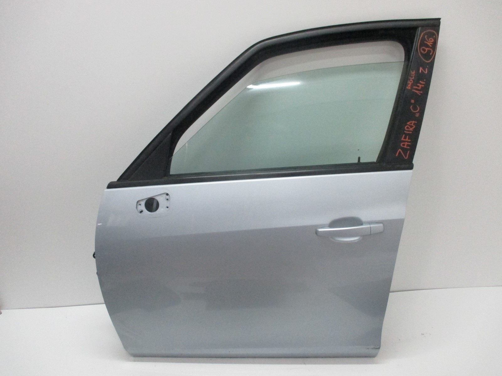 door Opel Zafira C 14R ANGLIK left front