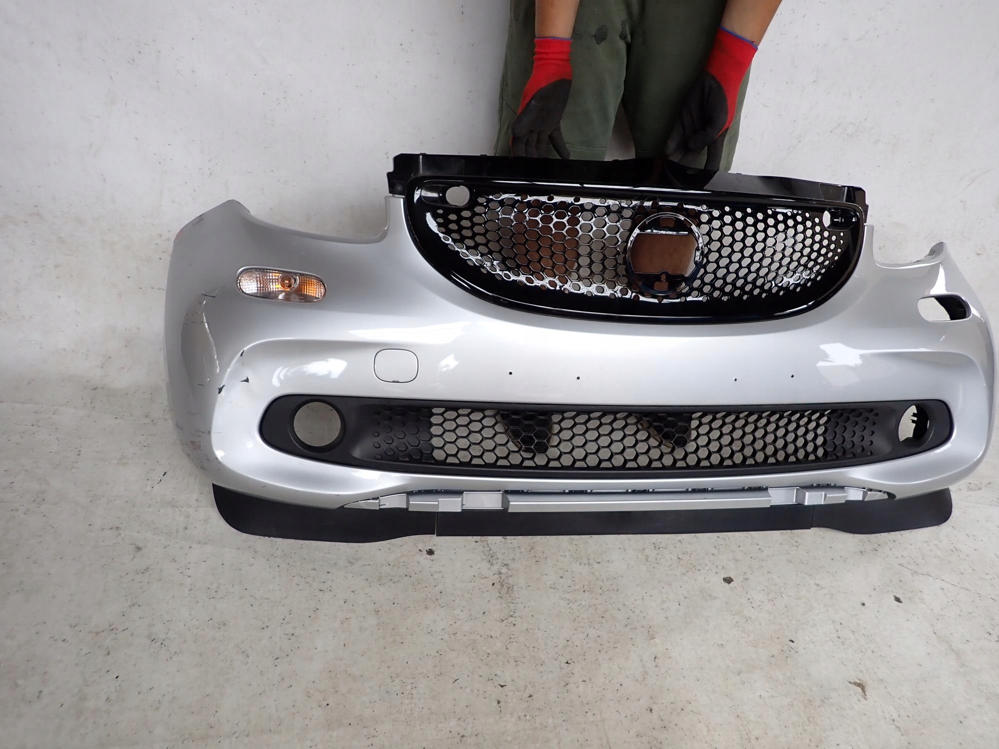 SMART FORFOUR II 2 5D 5 door 14-19 bumper front front