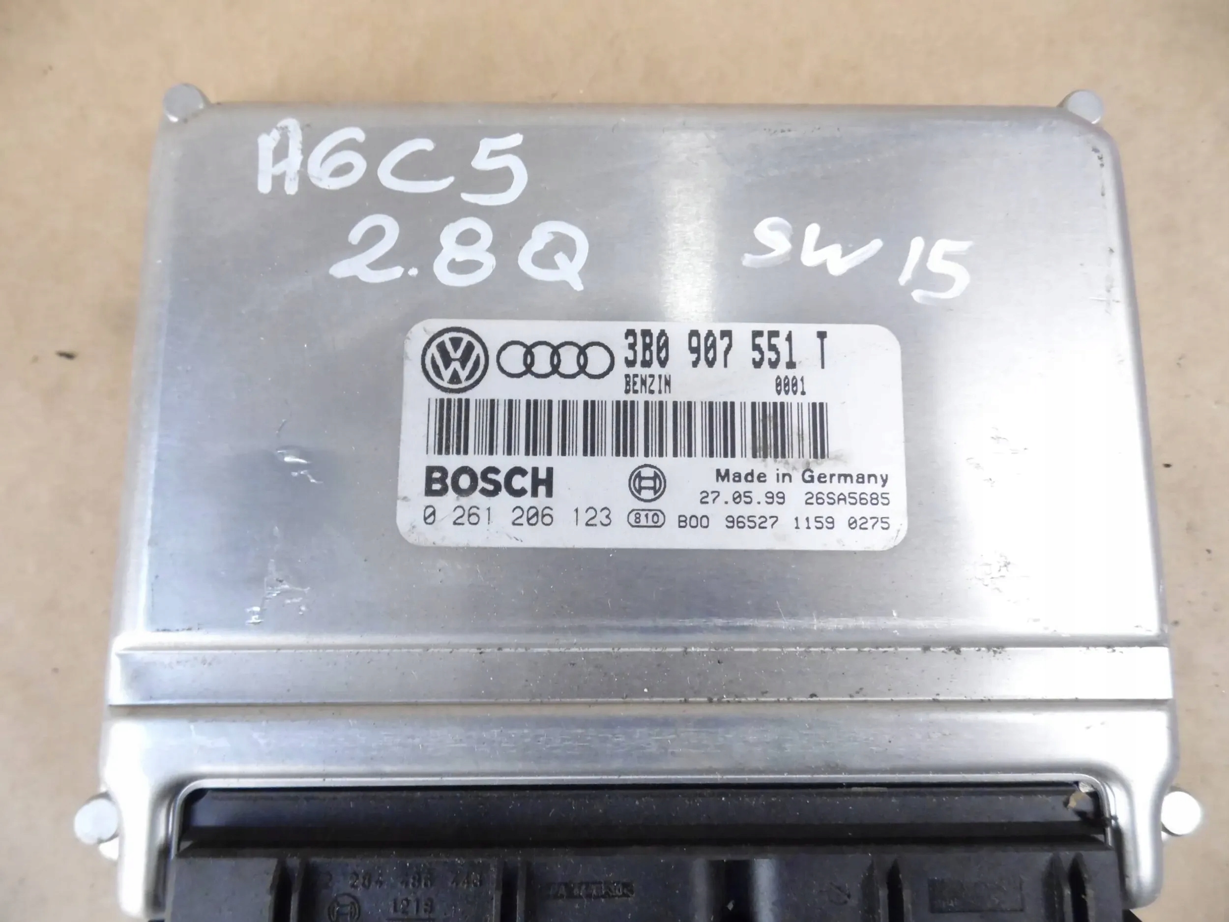 Audi A6 C5 KOMPUTER 3B0907551T Producent części Audi OE