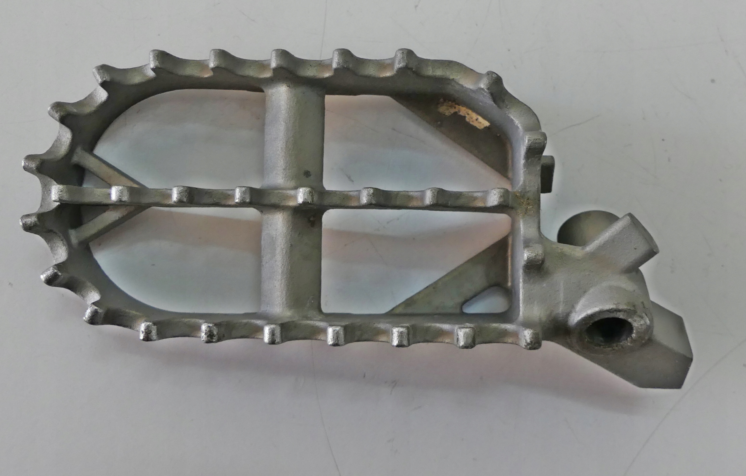 46718529844 - . Подножка П BMW R1200 R1250 GS R12250GS 11 +