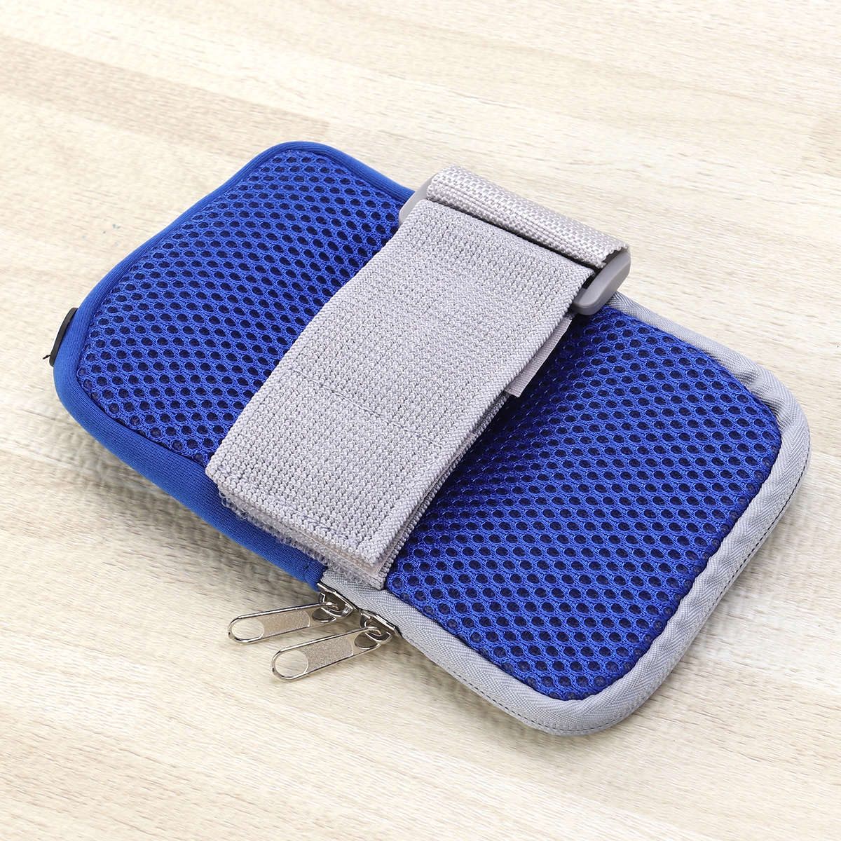 UCHWYT NA TELEFON FITNESS Marka bez marki