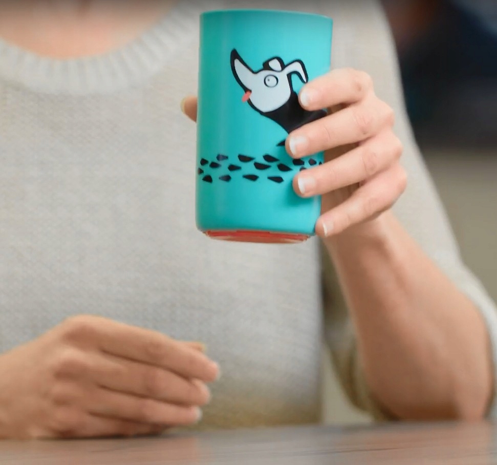 Tommee Tippee Kubek Z PRZYSSAWKĄ DO NAUKI PICIA Wiek dziecka 12 m +