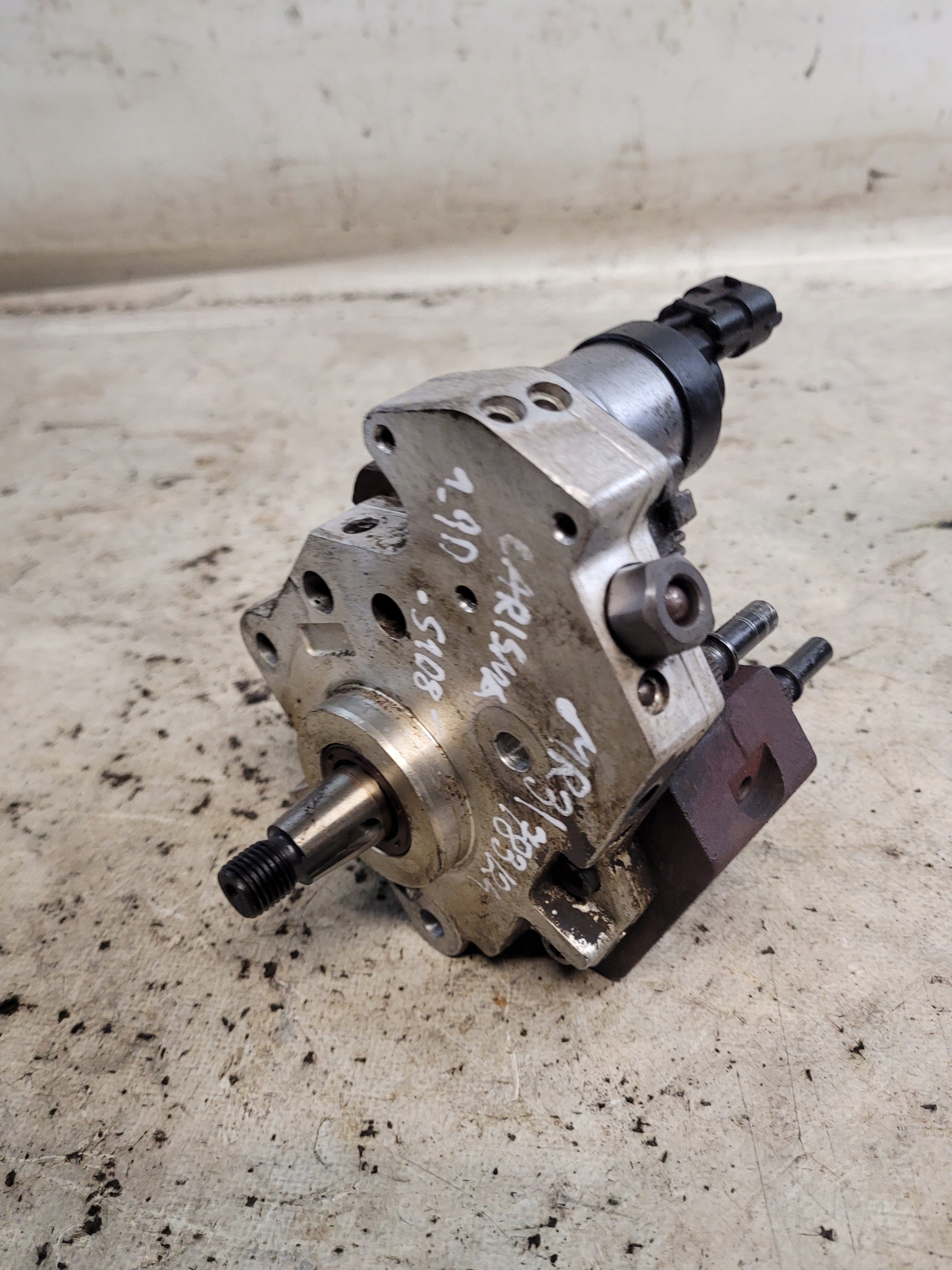 Einspritzpumpe OE 8200108225 MITSUBISHI CARISMA 1.9DI-D