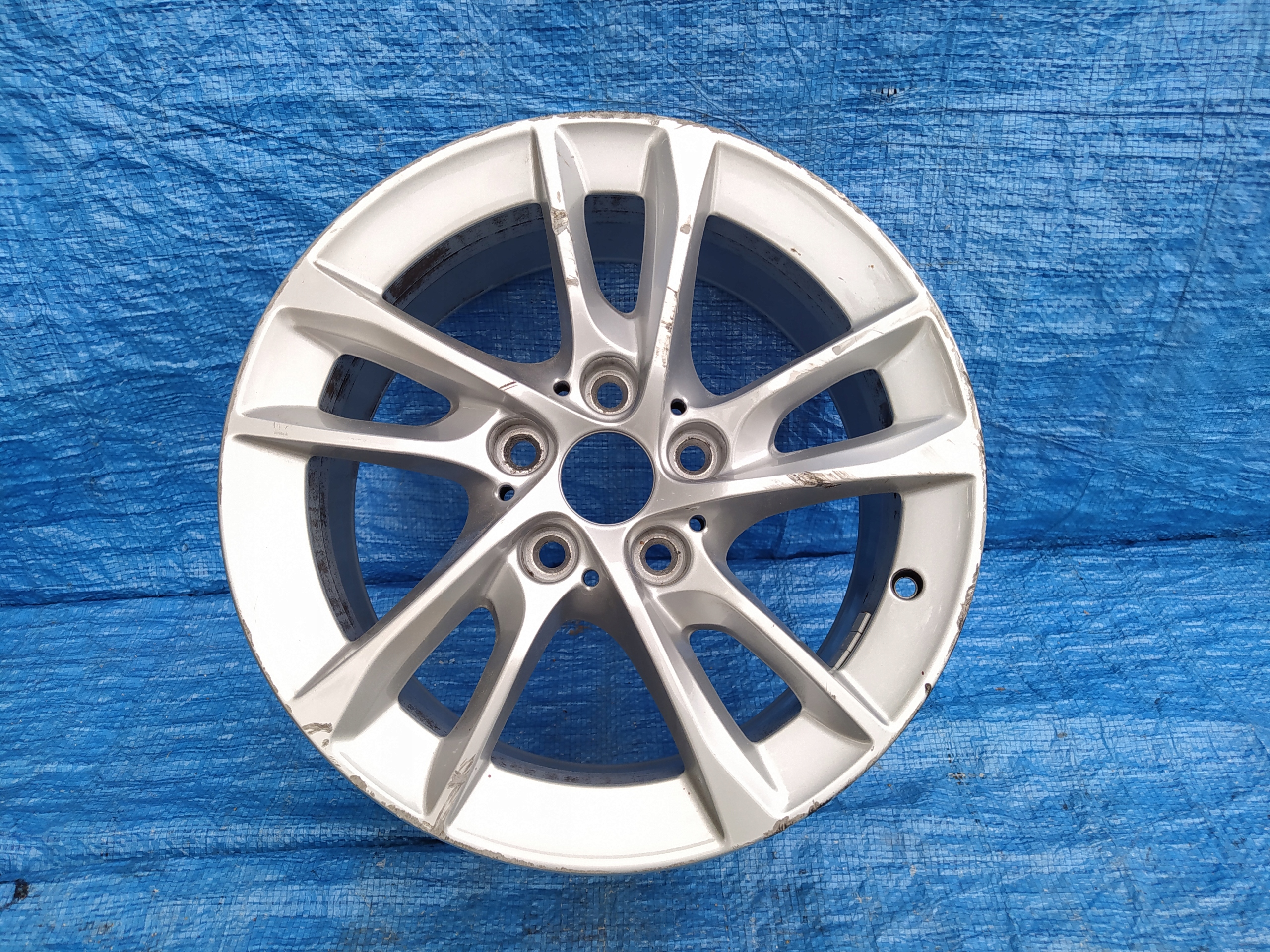 BMW 2 F45 F46 FELGA ALUMINIOWA 16 6855083