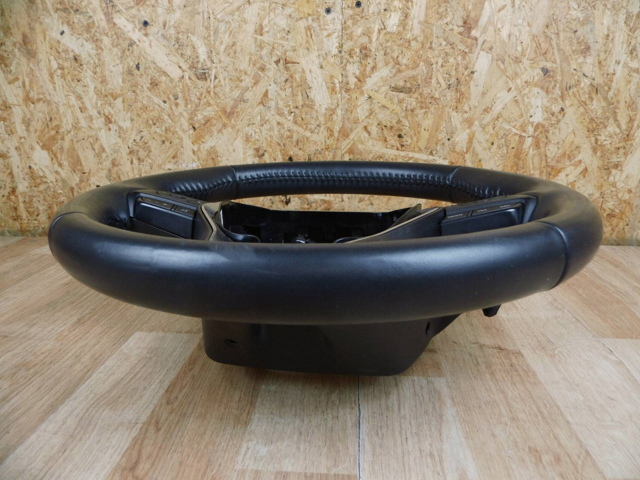 Toyota RAV4 V steering wheel, GRZANA with shifting
