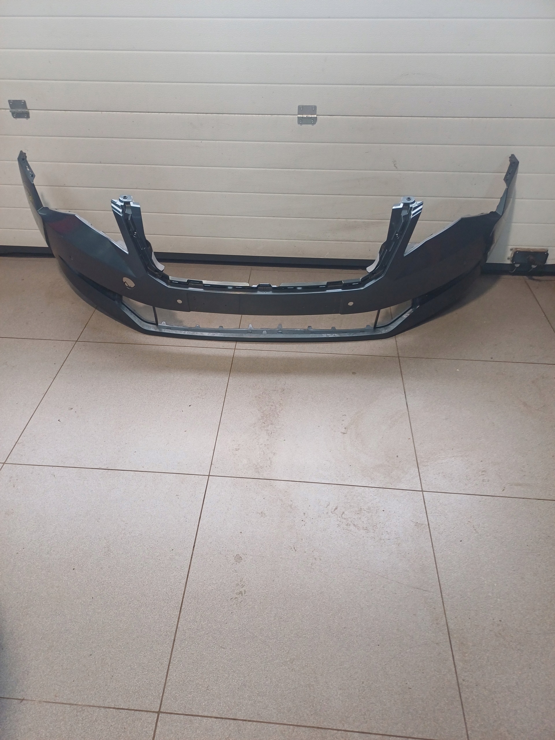 bumper front front SKODA SUPERB III 3 3V0 3V0807221 2015R