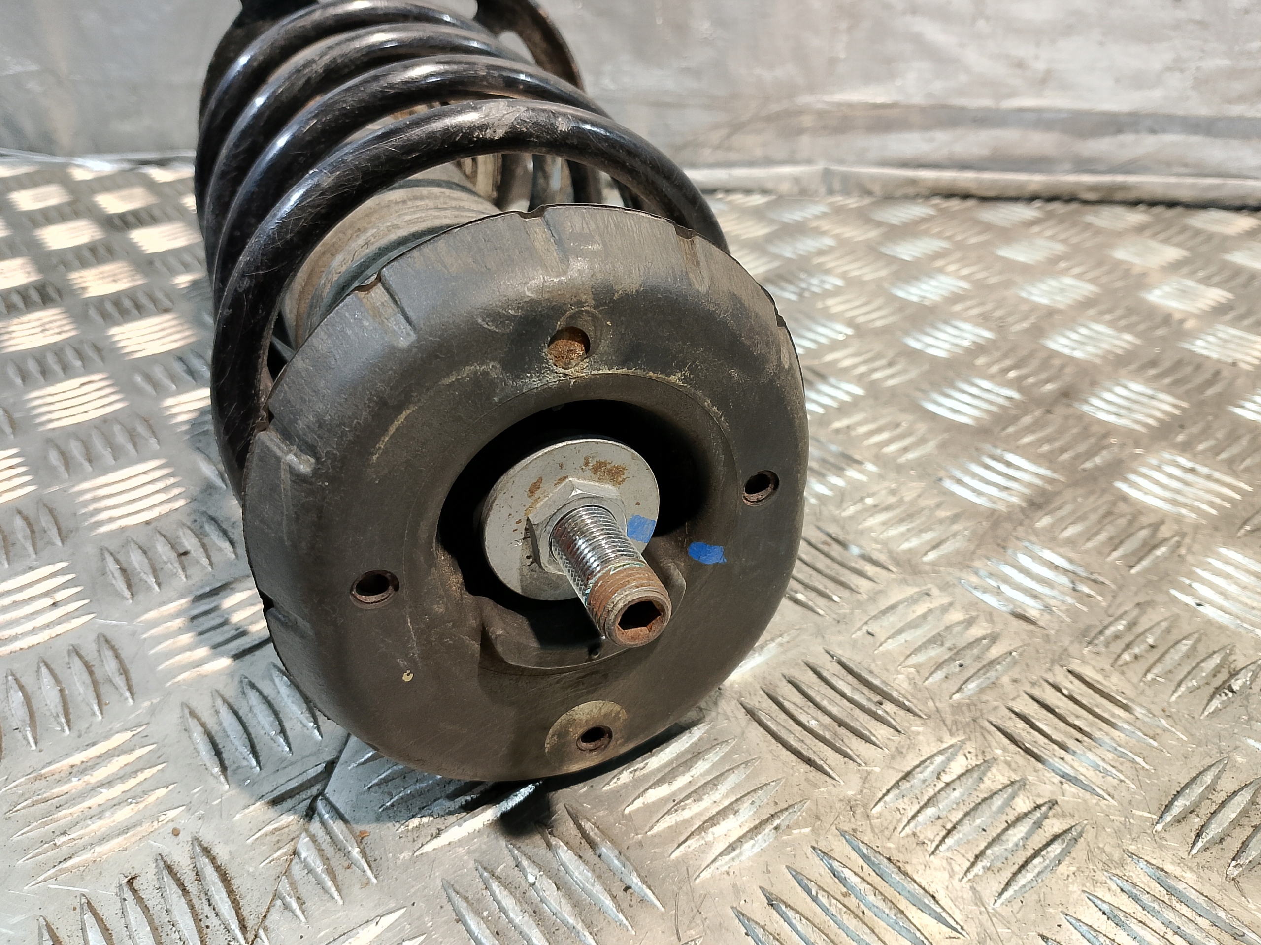 shock absorber + spring right front front PEUGEOT 301