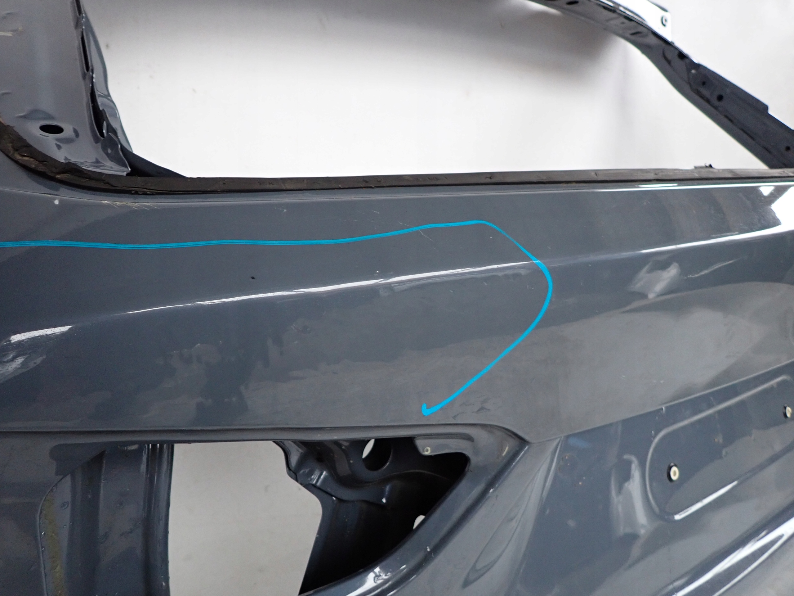 BMW X1 F48 boot door rear cover boot