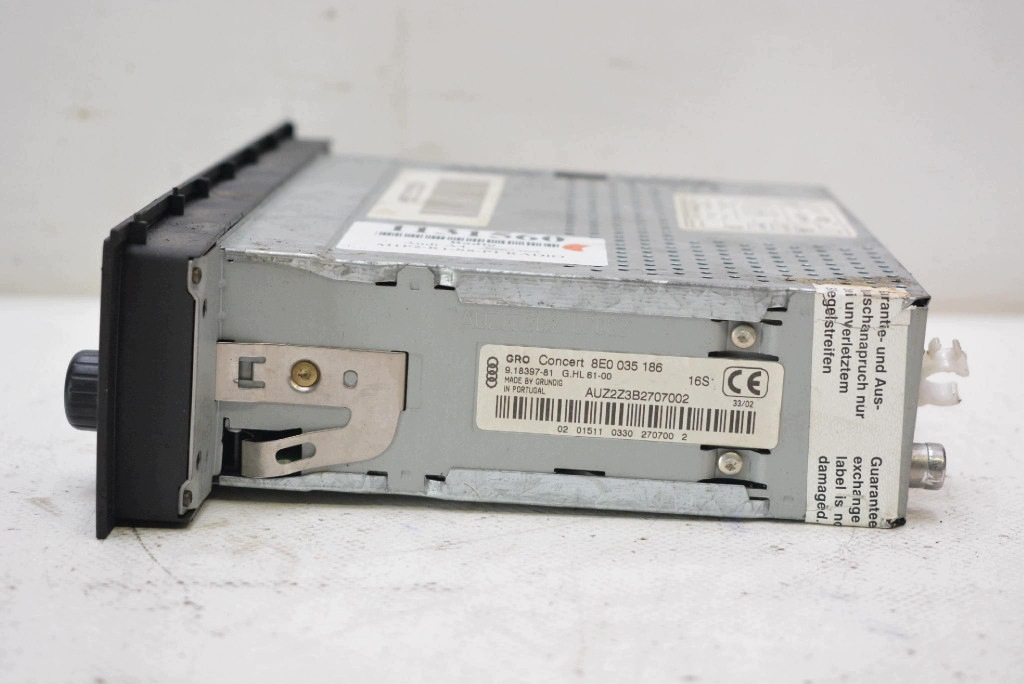 RADIO radio CD RDS 8E0035186 AUDI A4 B6 00-05