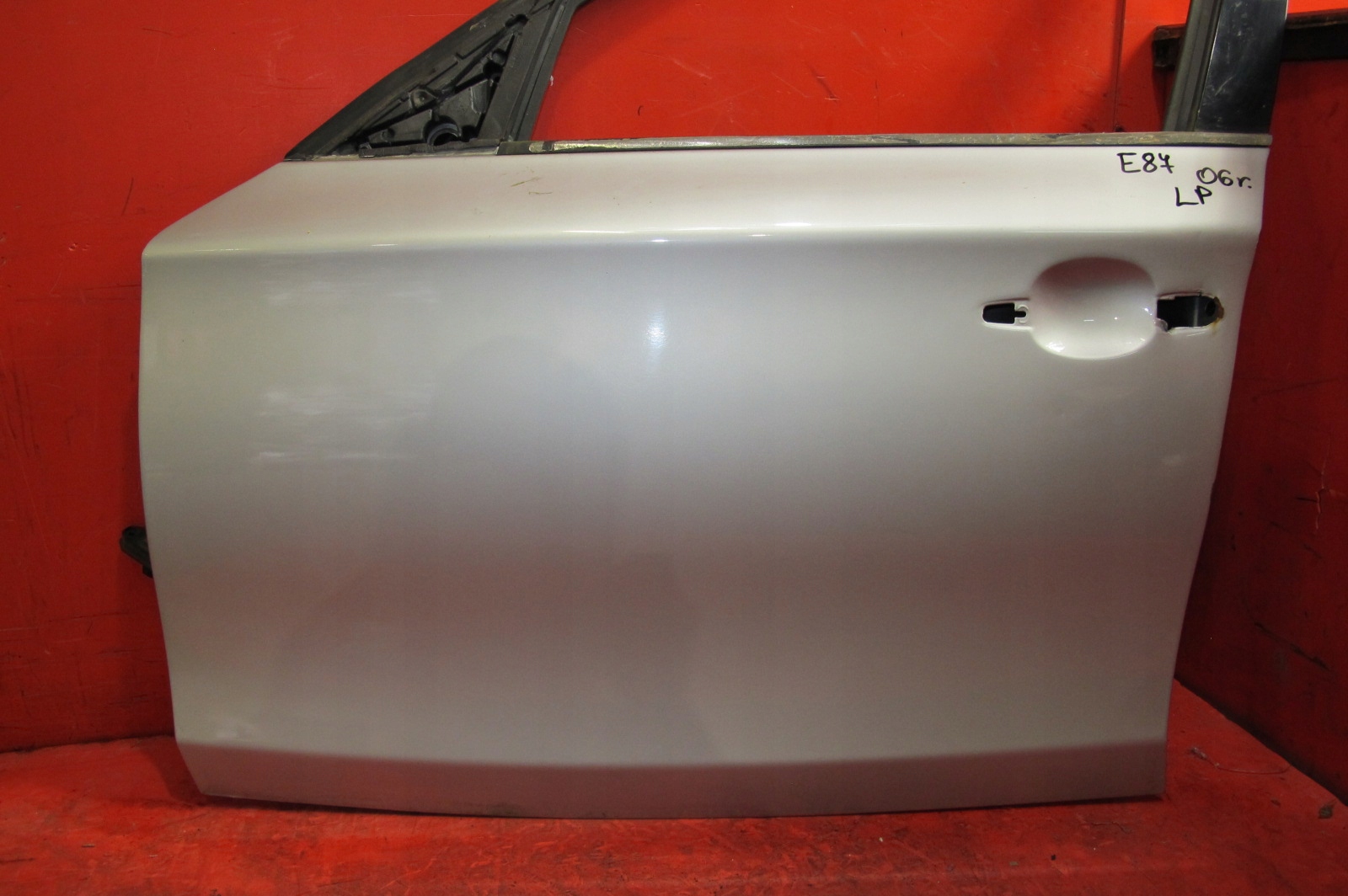 BMW and E87 door front left silver 354/7 TITANSILBER METALLIC