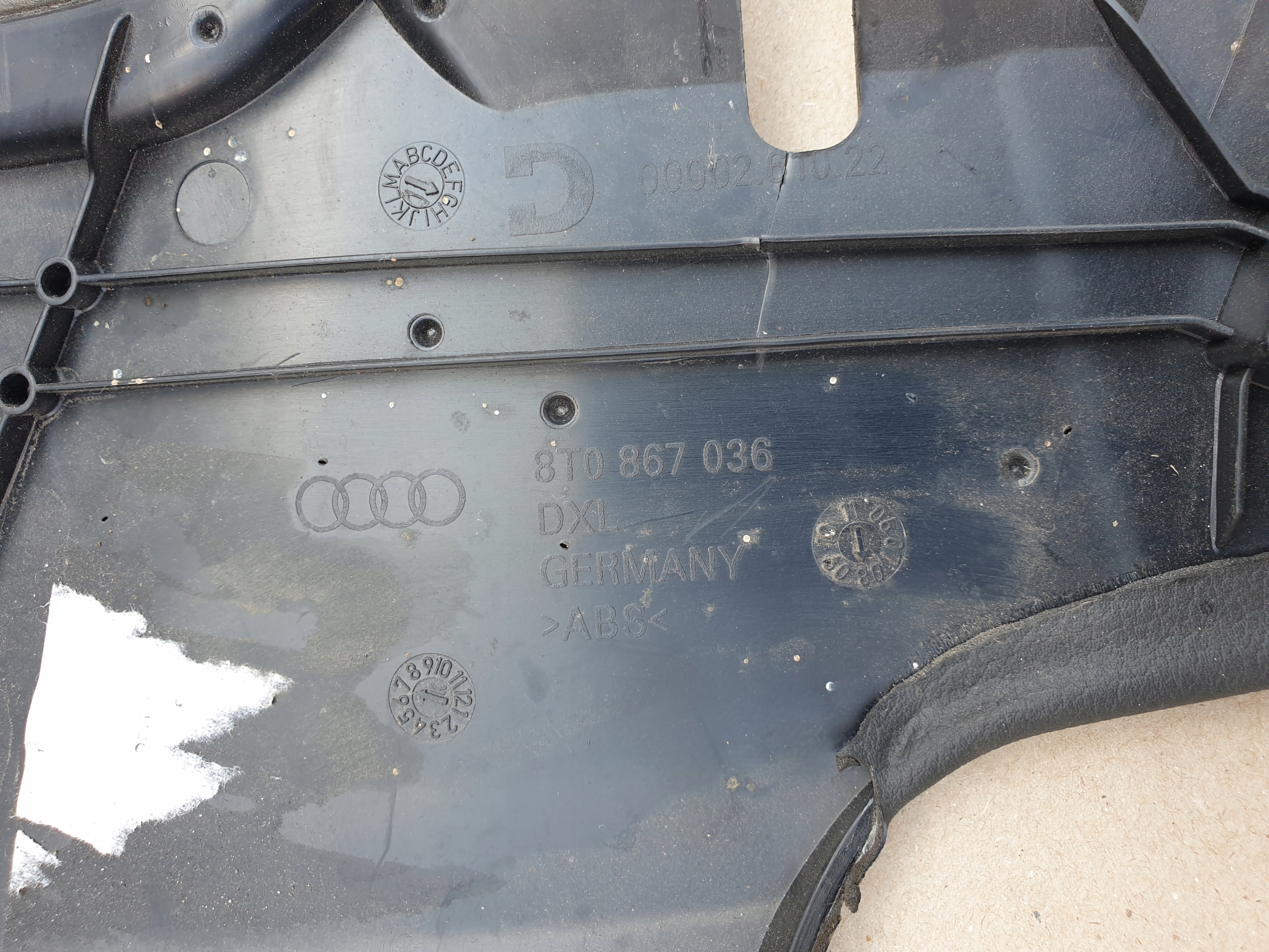 side upholstery right rear part AUDI A5 B8 8T COUPE OE