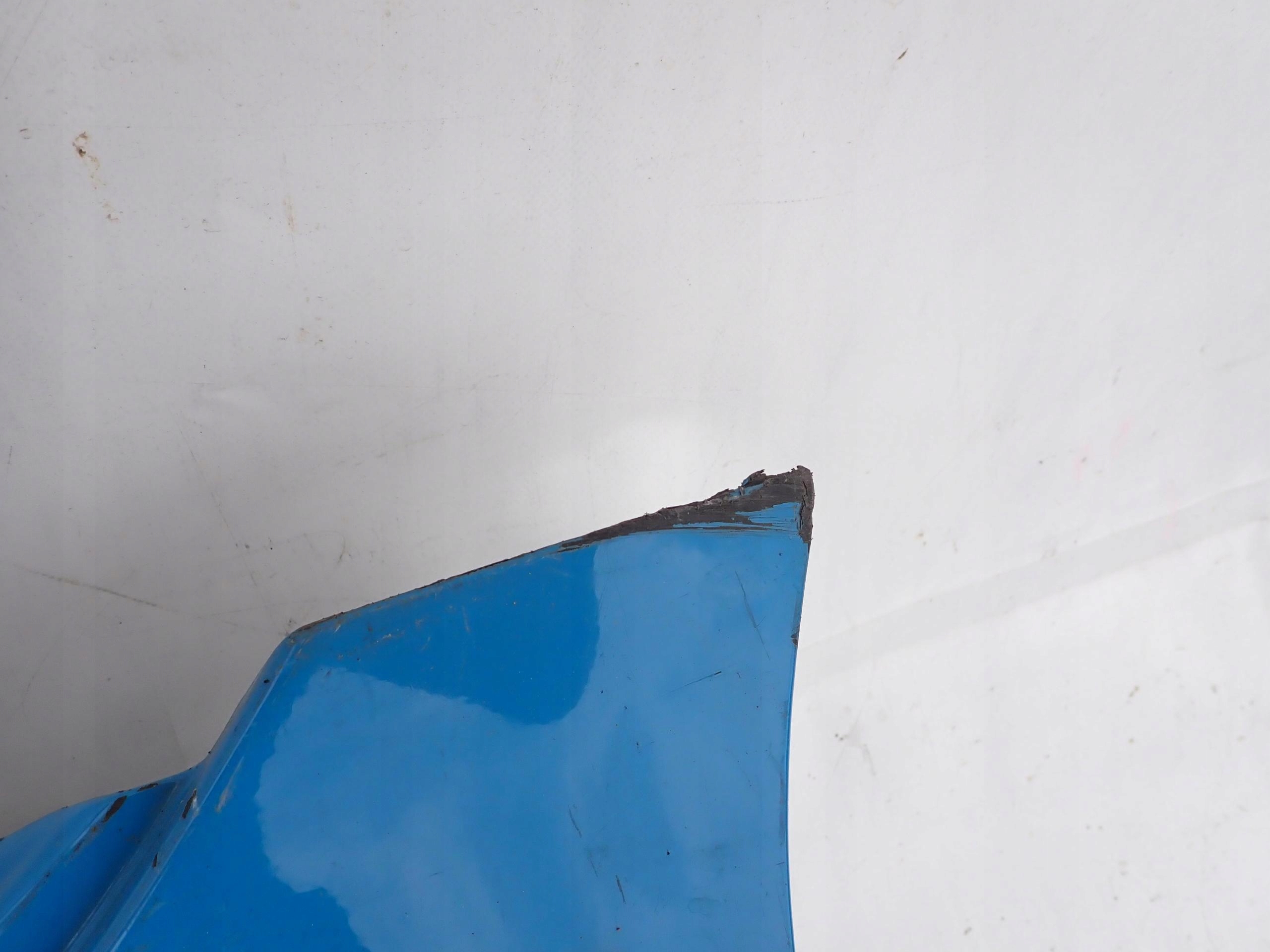 VOLVO V40 12-> threshold left moulding threshold left