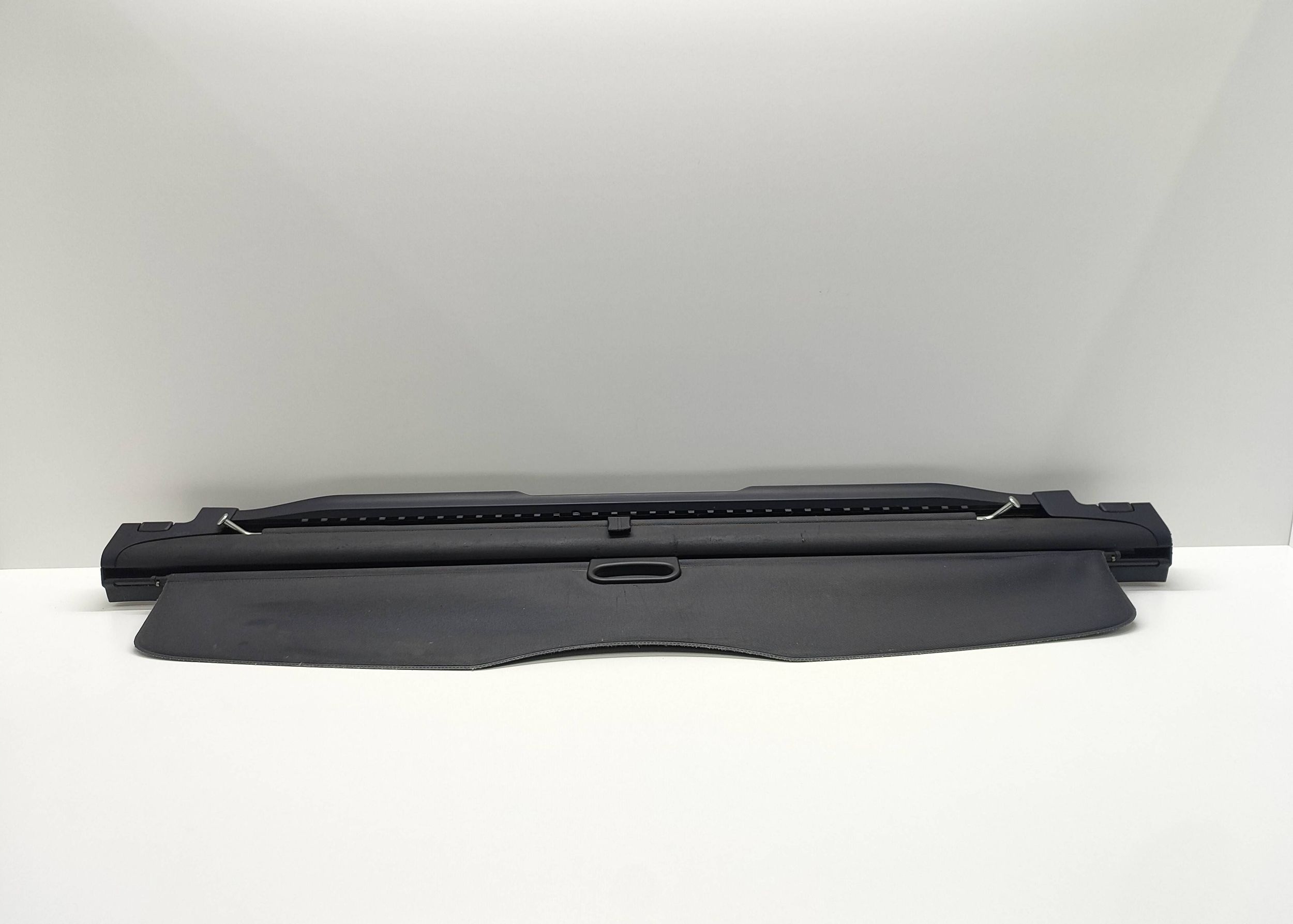 ролета багажника зад BMW 5 E60 E61