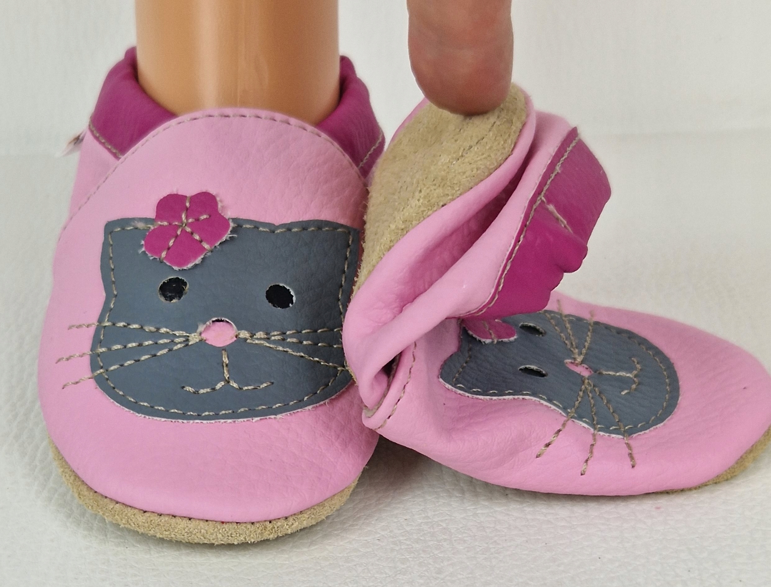 Kapcie Dreptulki paputki ciapki z kotkiem R.26 Bohater brak