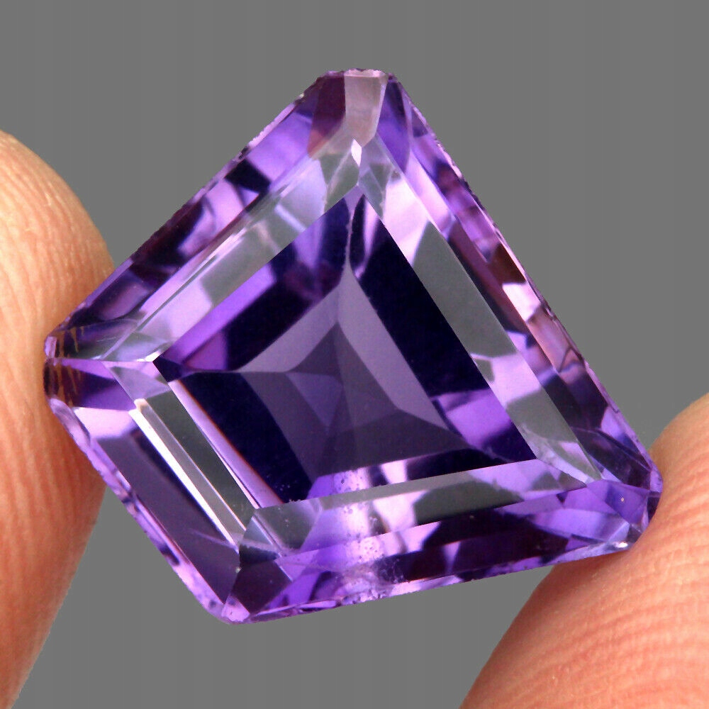 Přírodní kámen ametyst 11.02ct Vvs