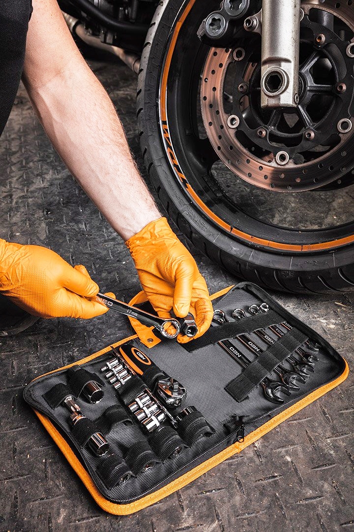 ZESTAW NARZĘDZI MOTOCYKLOWYCH DO MOTOCYKLA NEO Kod producenta 10-500