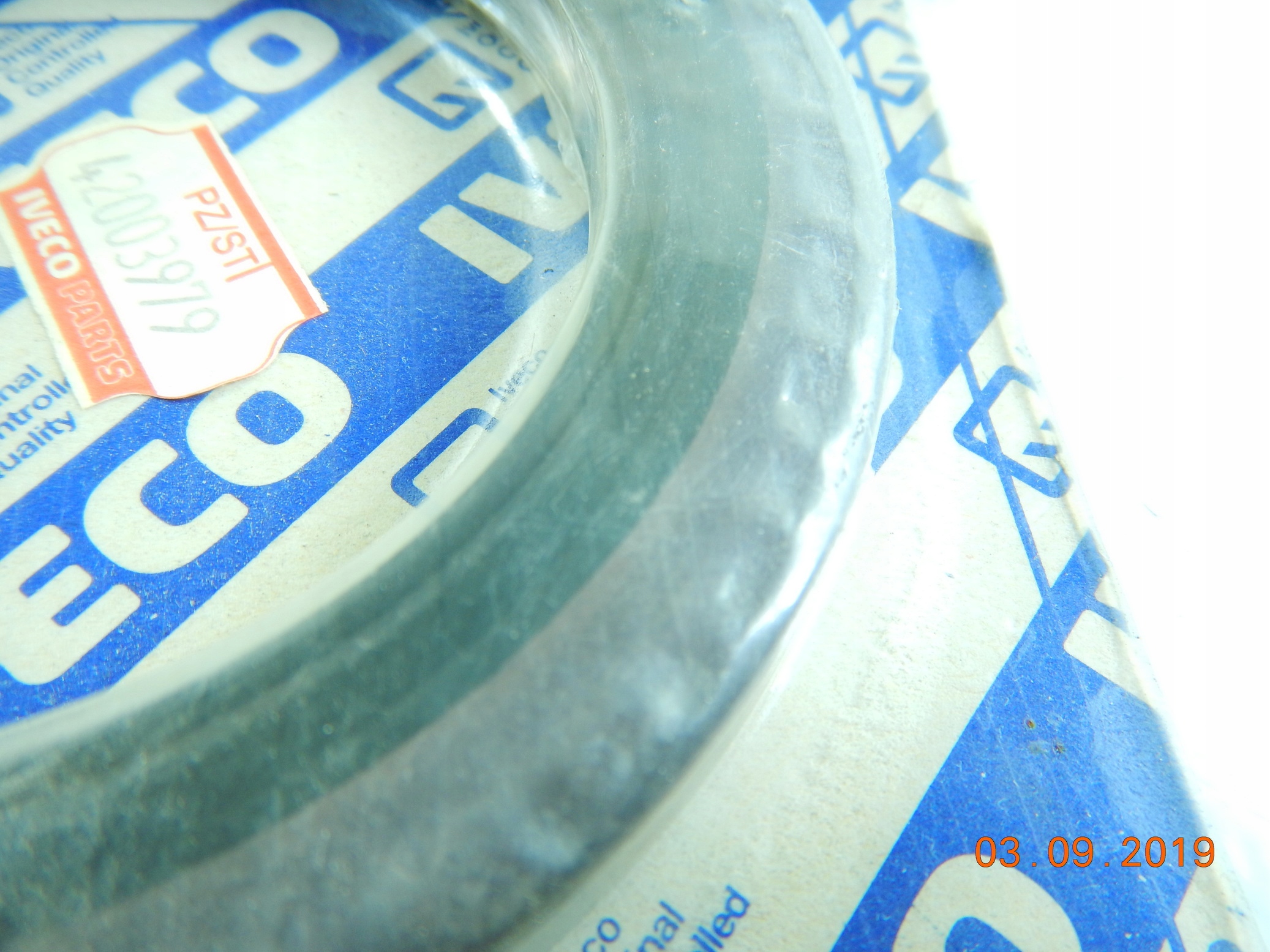 SIMMERING USZCZELNIACZ WAŁU IVECO 90x130x13 ASO Numer katalogowy części 42003979