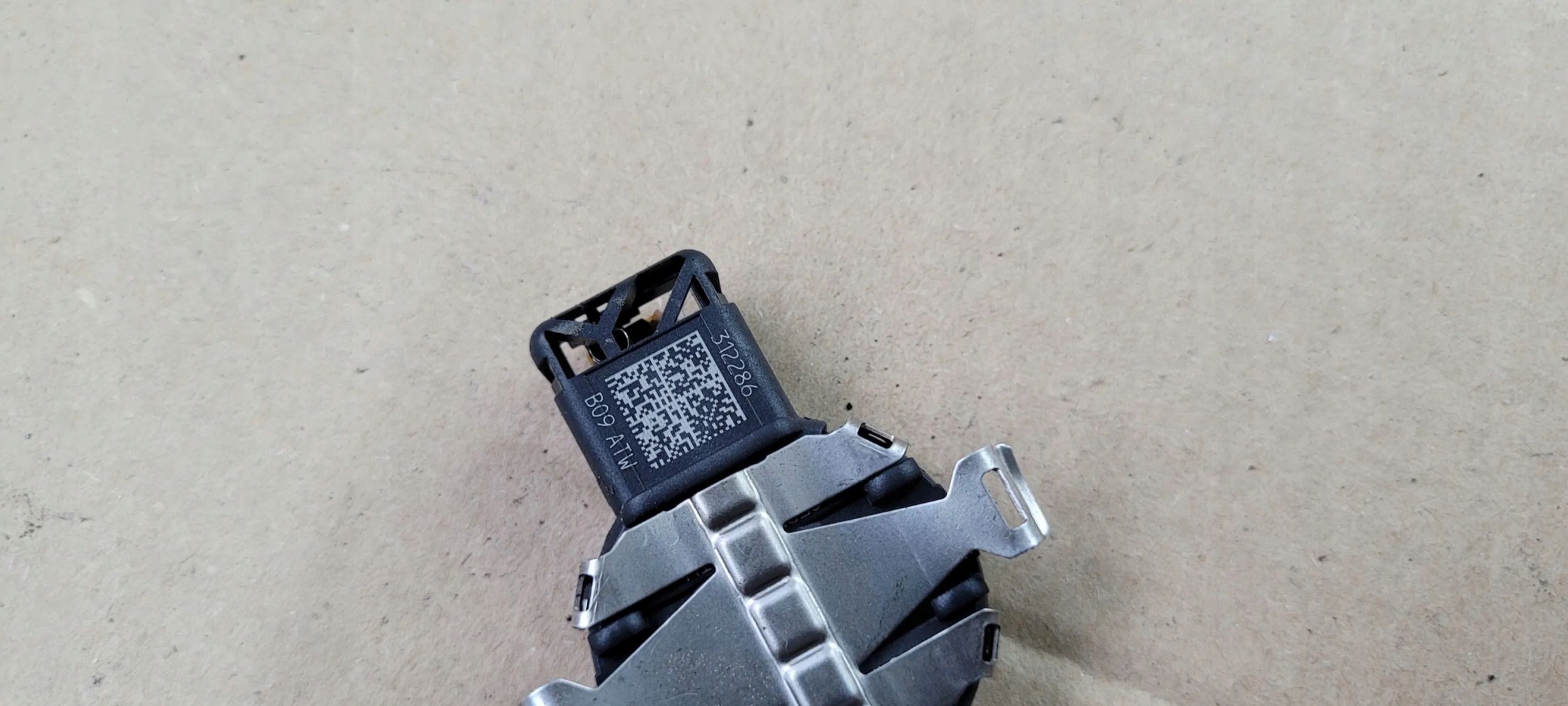 A5 8W S5 Sensor SENSOR Regen A4 B9 8W Q5 81A955555A